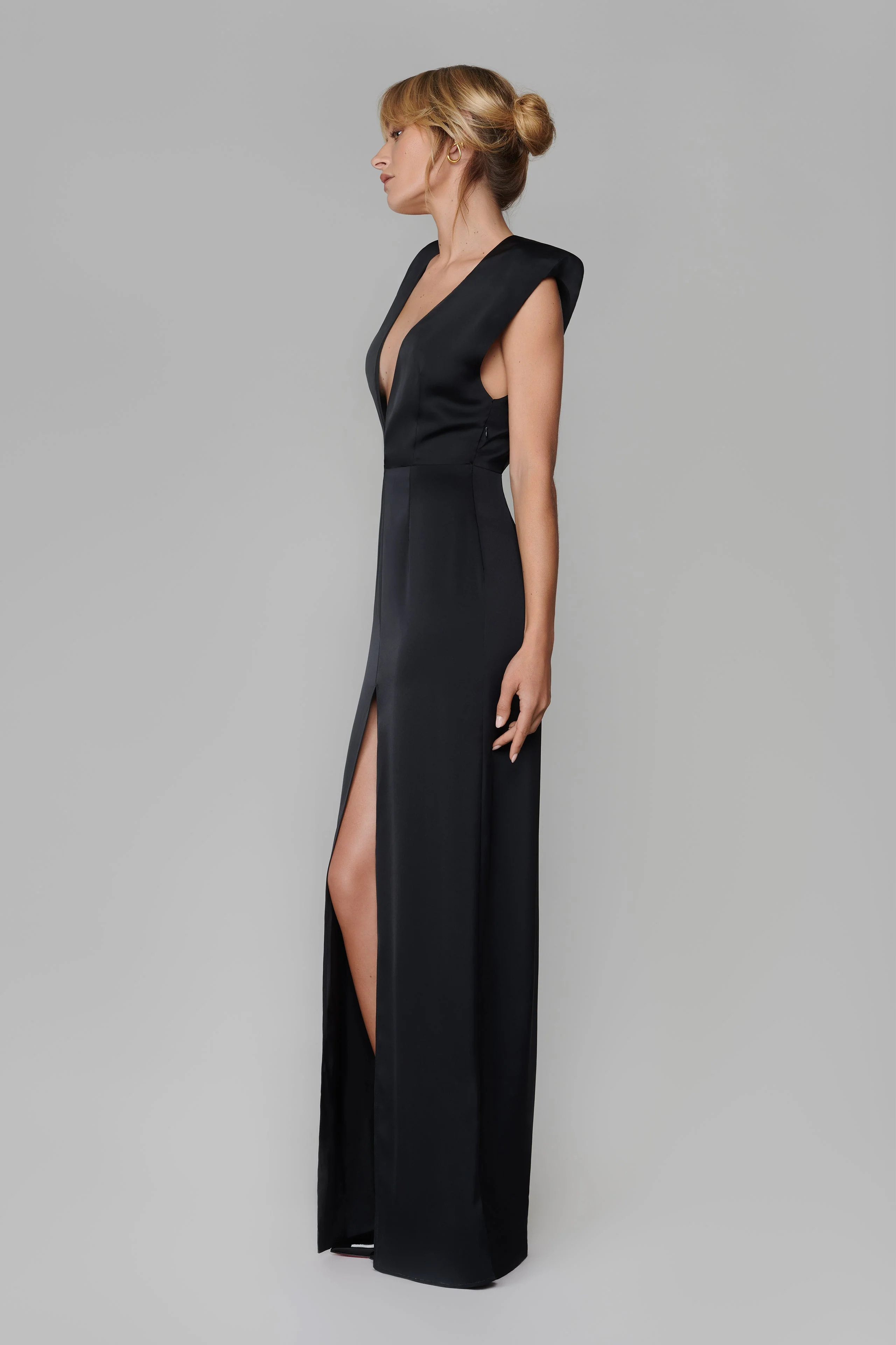 023 Low-cut dress - Le Vestiaire | Black - Image 3