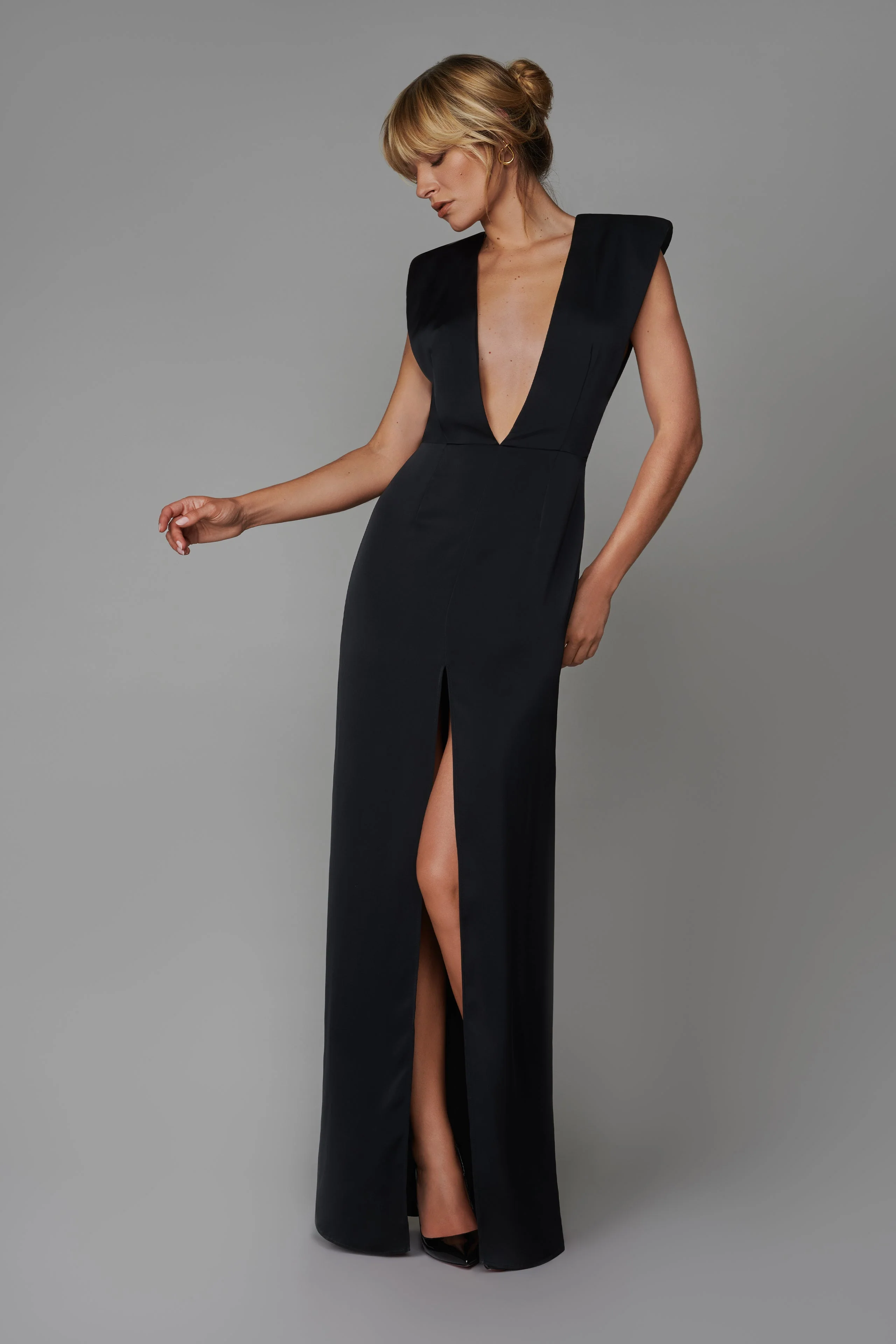 023 Low-cut dress - Le Vestiaire | Black - Image 6