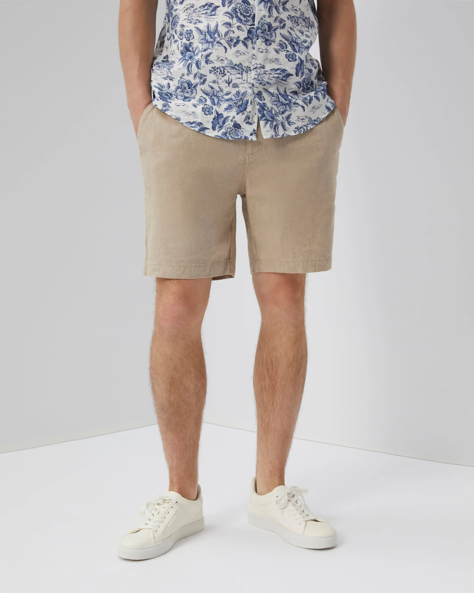 Mens | 4-way Stretch Hybrid 7" Walk Short | Sand - Image 2