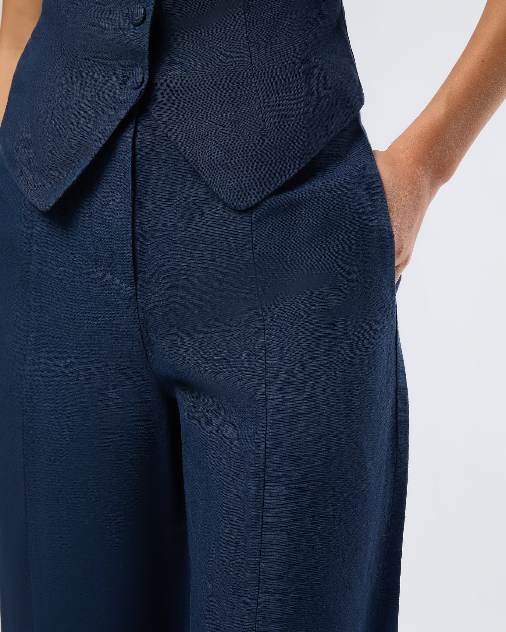 Womens | Air Linen Palazzo Pant | Deep Navy - Image 4