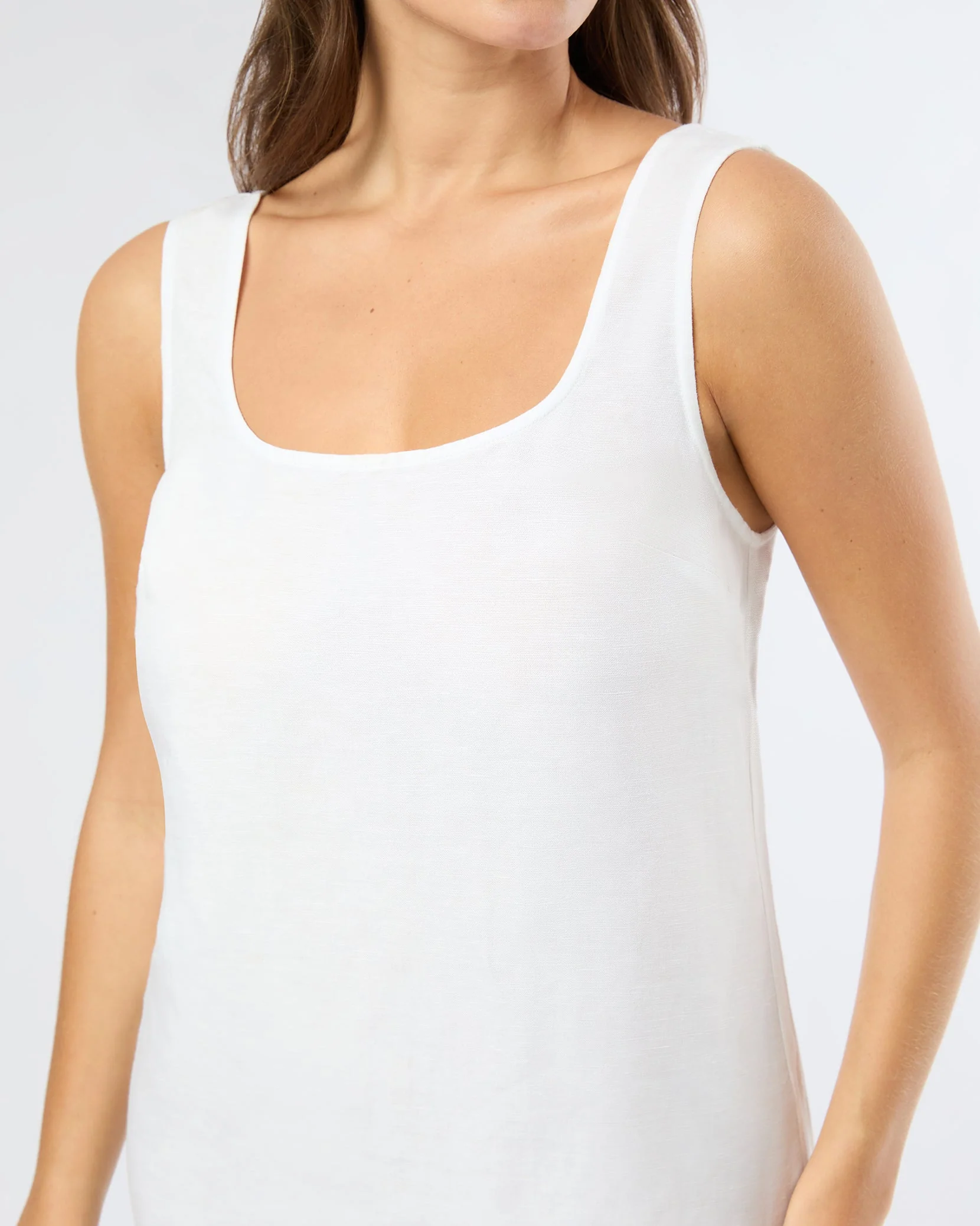 Womens | Air Linen Scallop Mini Dress | White - Image 4