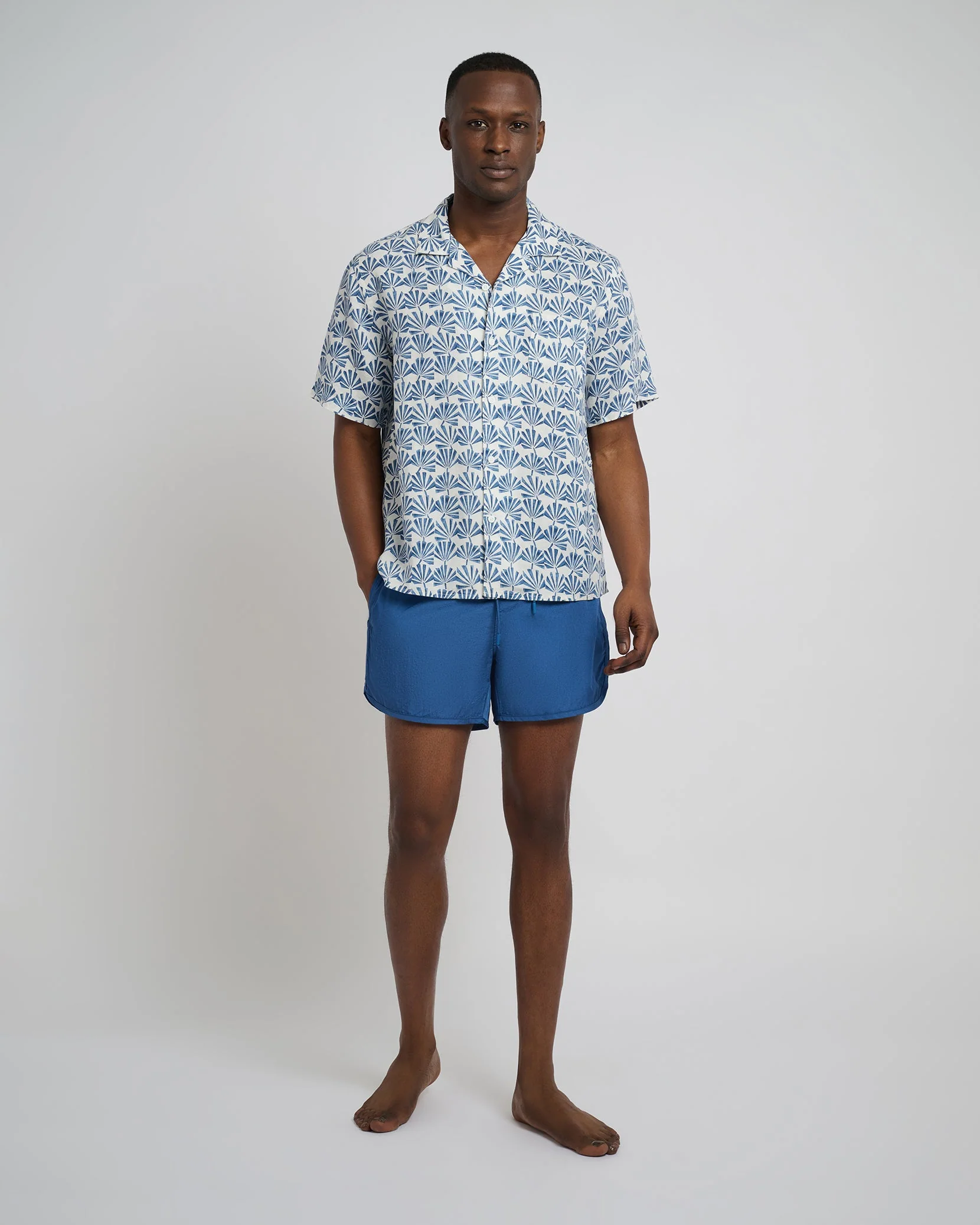 Mens | Air Linen Vacation Shirt | Dark Blue - Image 4