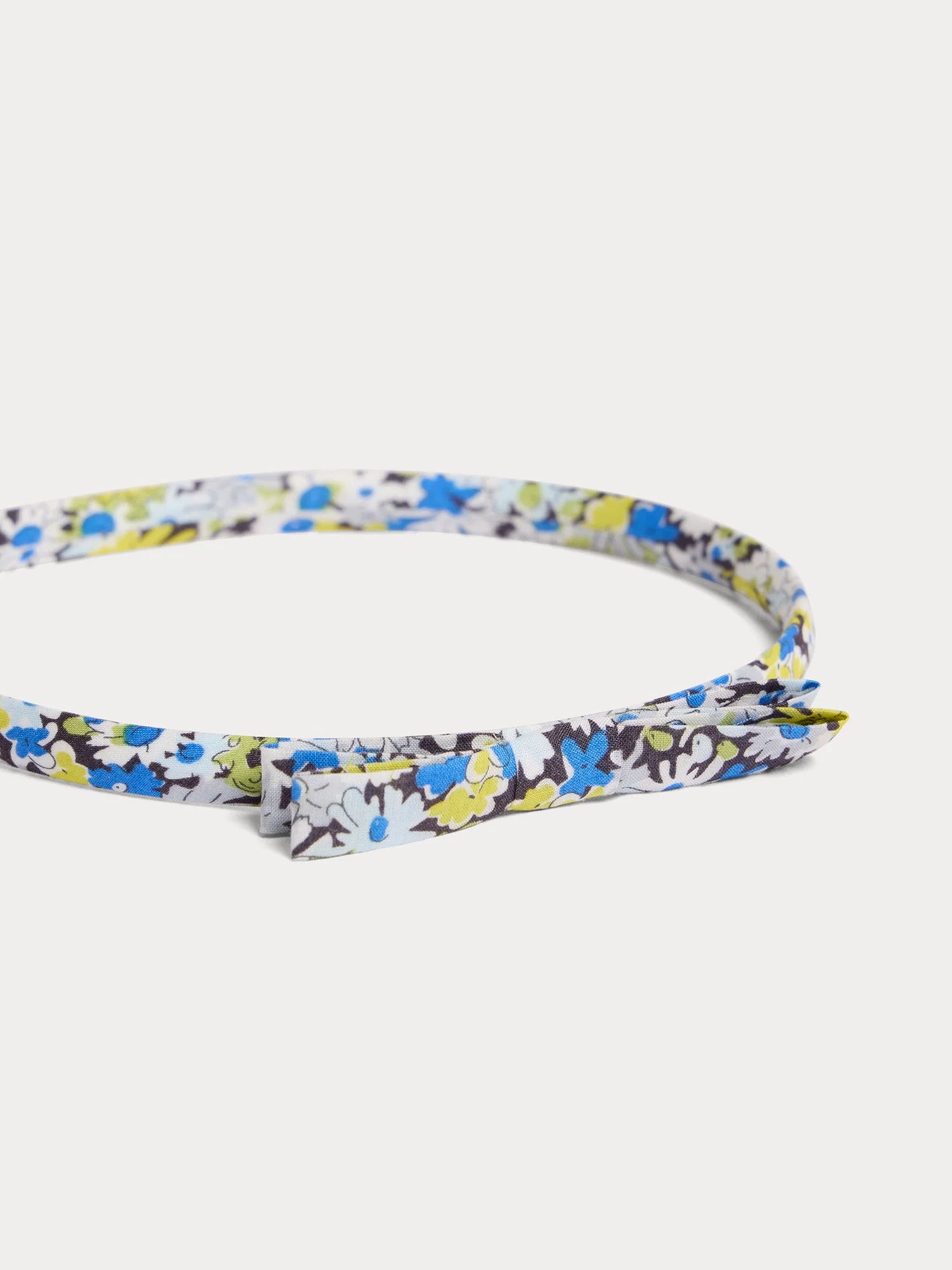 Girl | Stnoeud Headband | Blue Flowers - Image 2