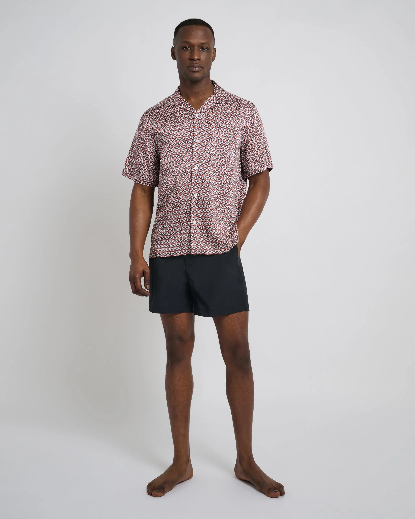 Mens | Calder Buckle 5" Swim Trunk | Black - Image 4