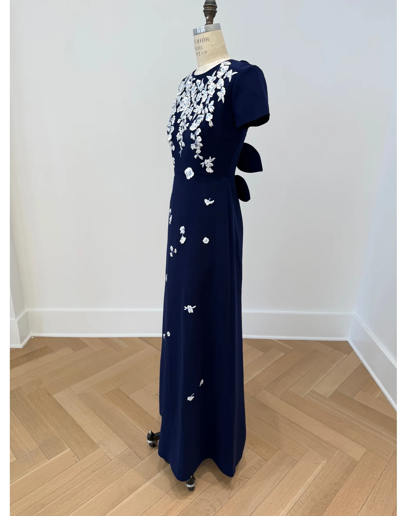 Embroidered Short Sleeve Gown with Bows | Midnight Multi - Image 2