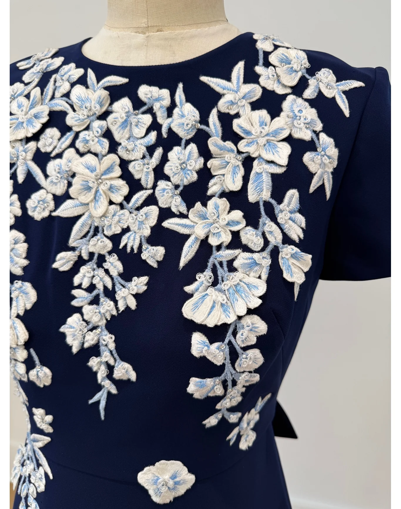 Embroidered Short Sleeve Gown with Bows | Midnight Multi - Image 5