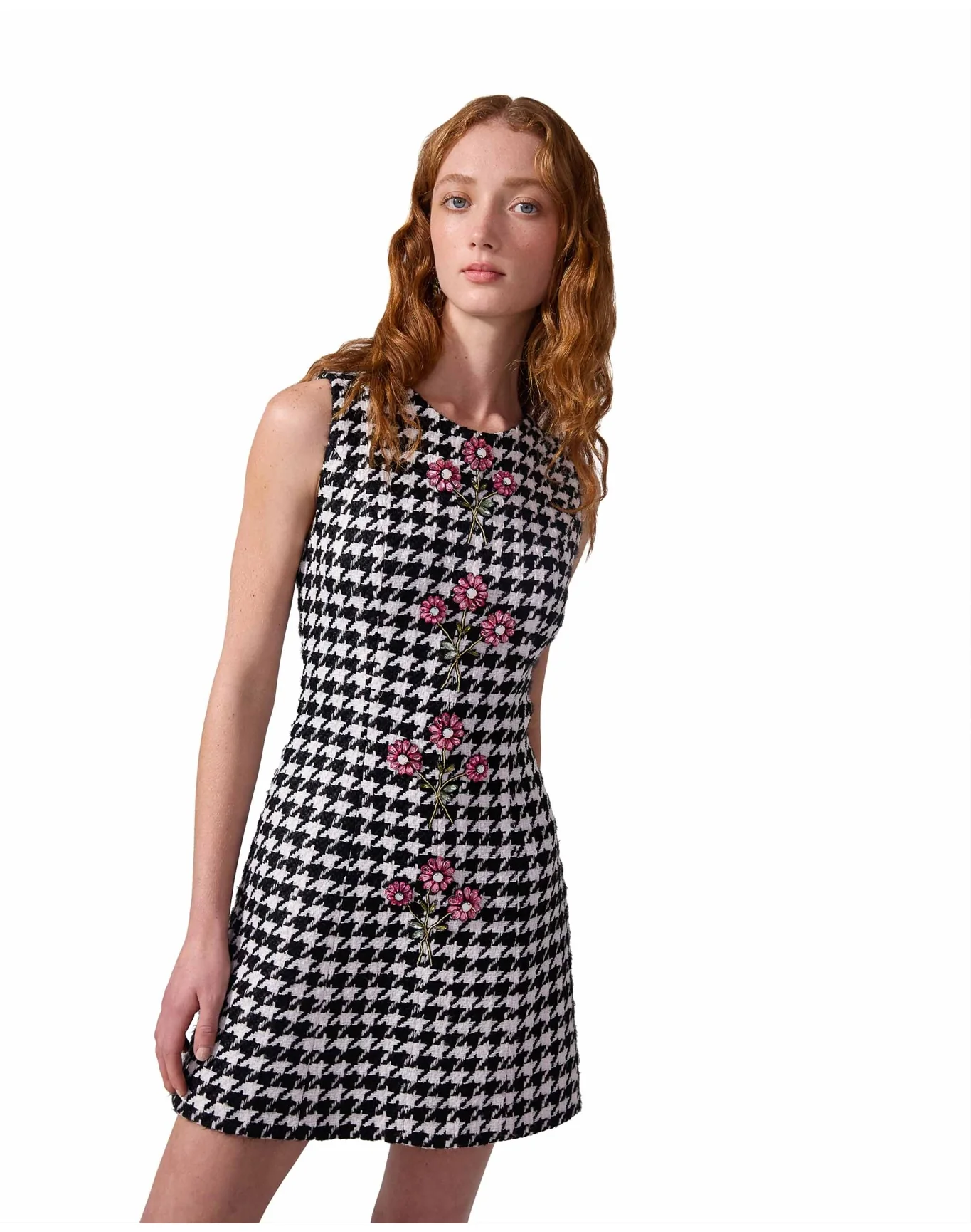 Embroidered Sleeveless Mini Dress | White x Black - Image 3