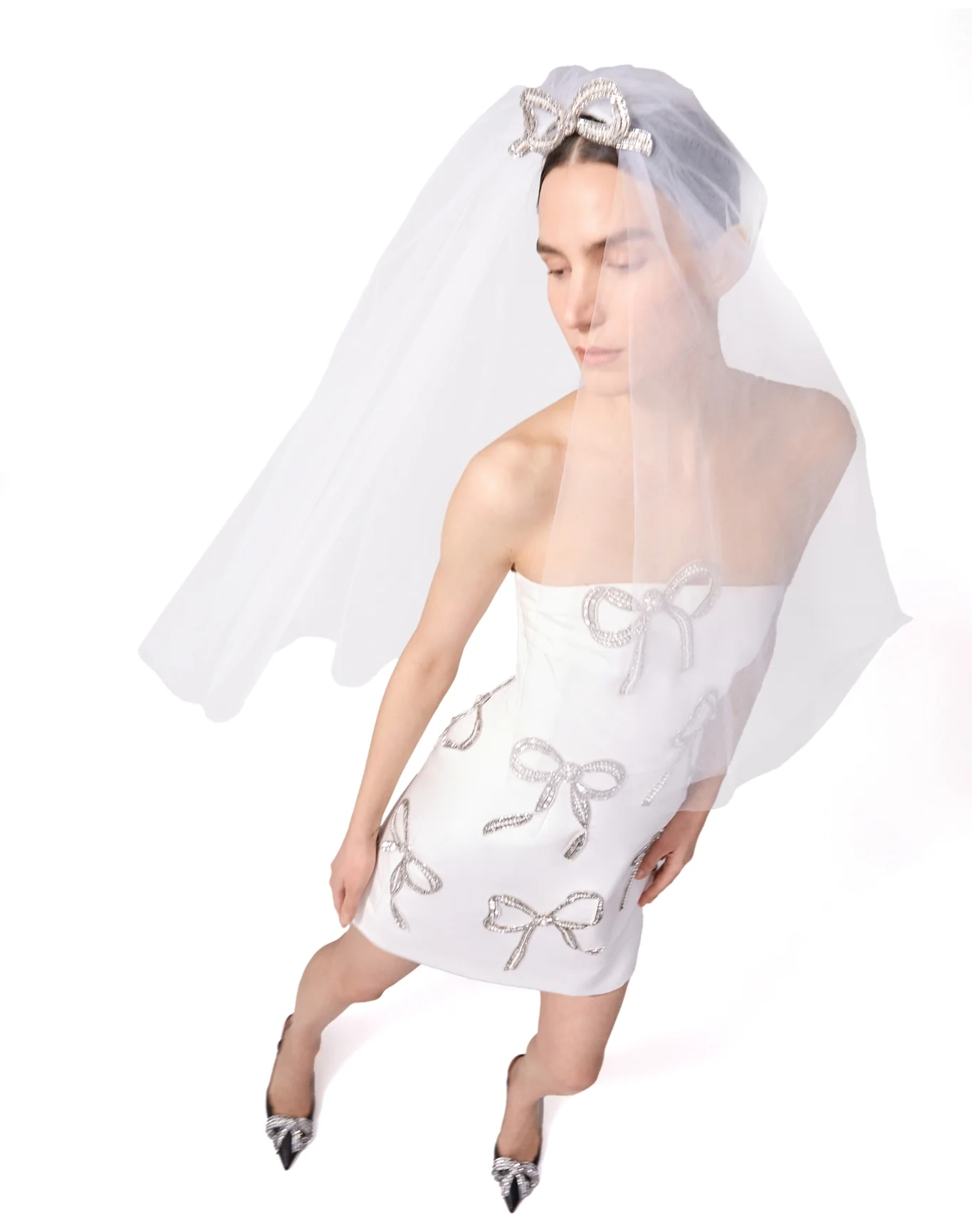 Embroidered Veil | White - Image 3