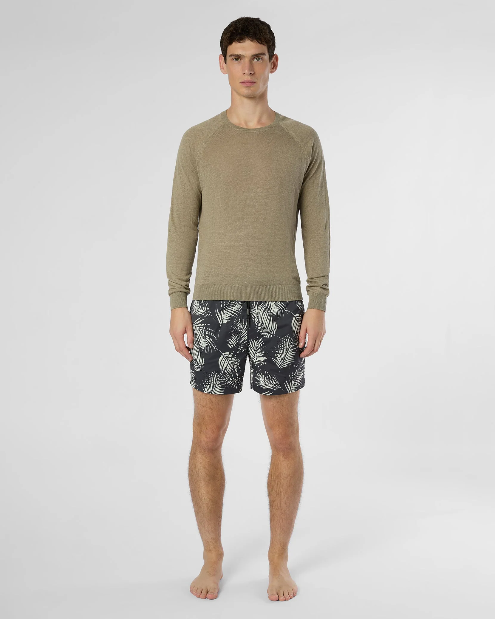 Mens | Charles 5" Swim Trunk | Black/Off White - Image 6