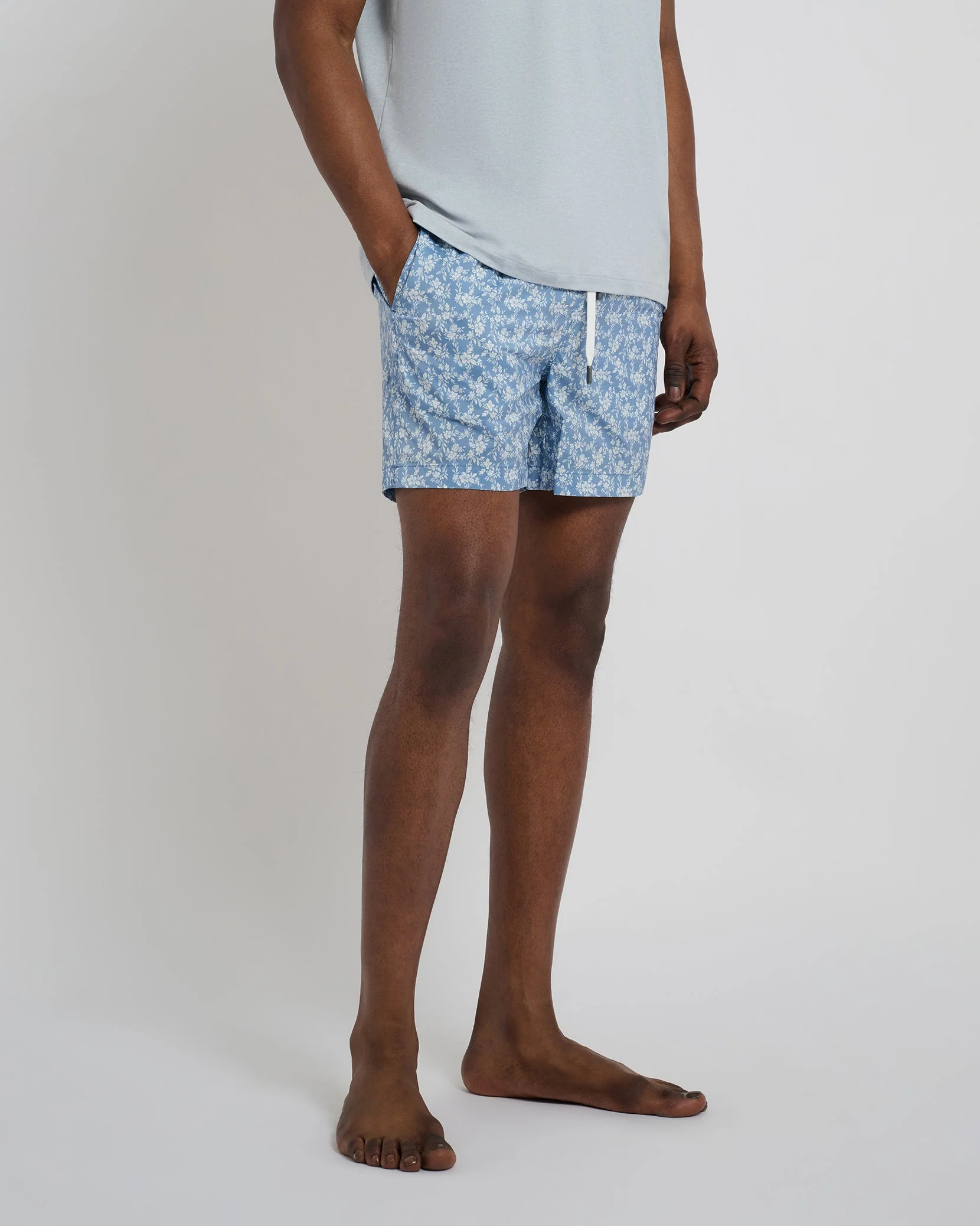Mens | Charles 5" Swim Trunk | Micro Hibiscus Baby Blue - Image 3