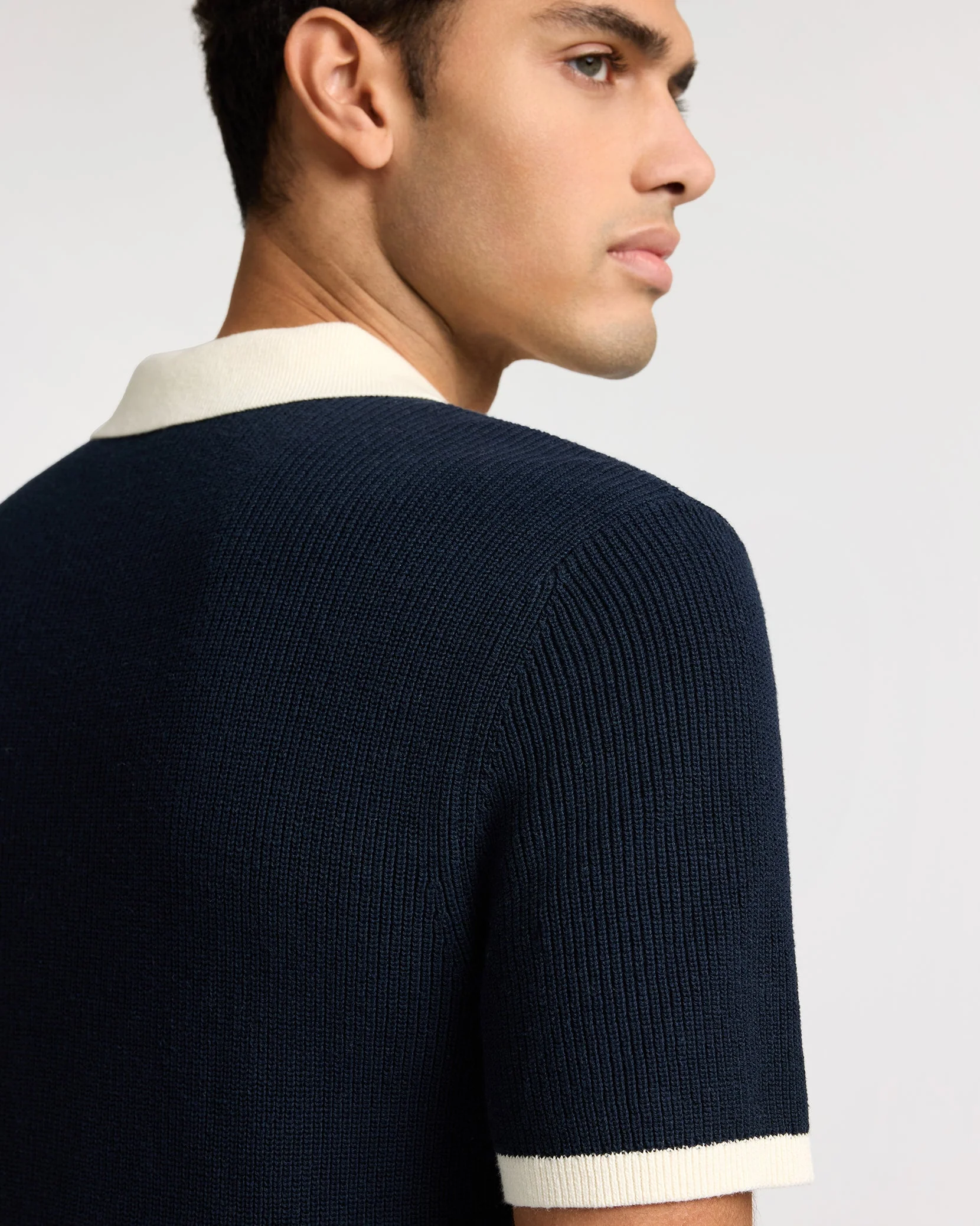 Mens | Cotton Linen Knit Polo | Midnight/Egret - Image 4