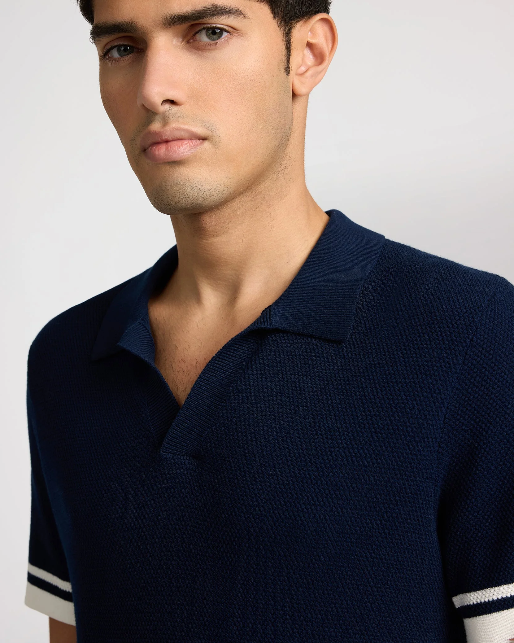 Mens | Cotton Textured Johnny Collar Polo | Midnight/Egret - Image 4