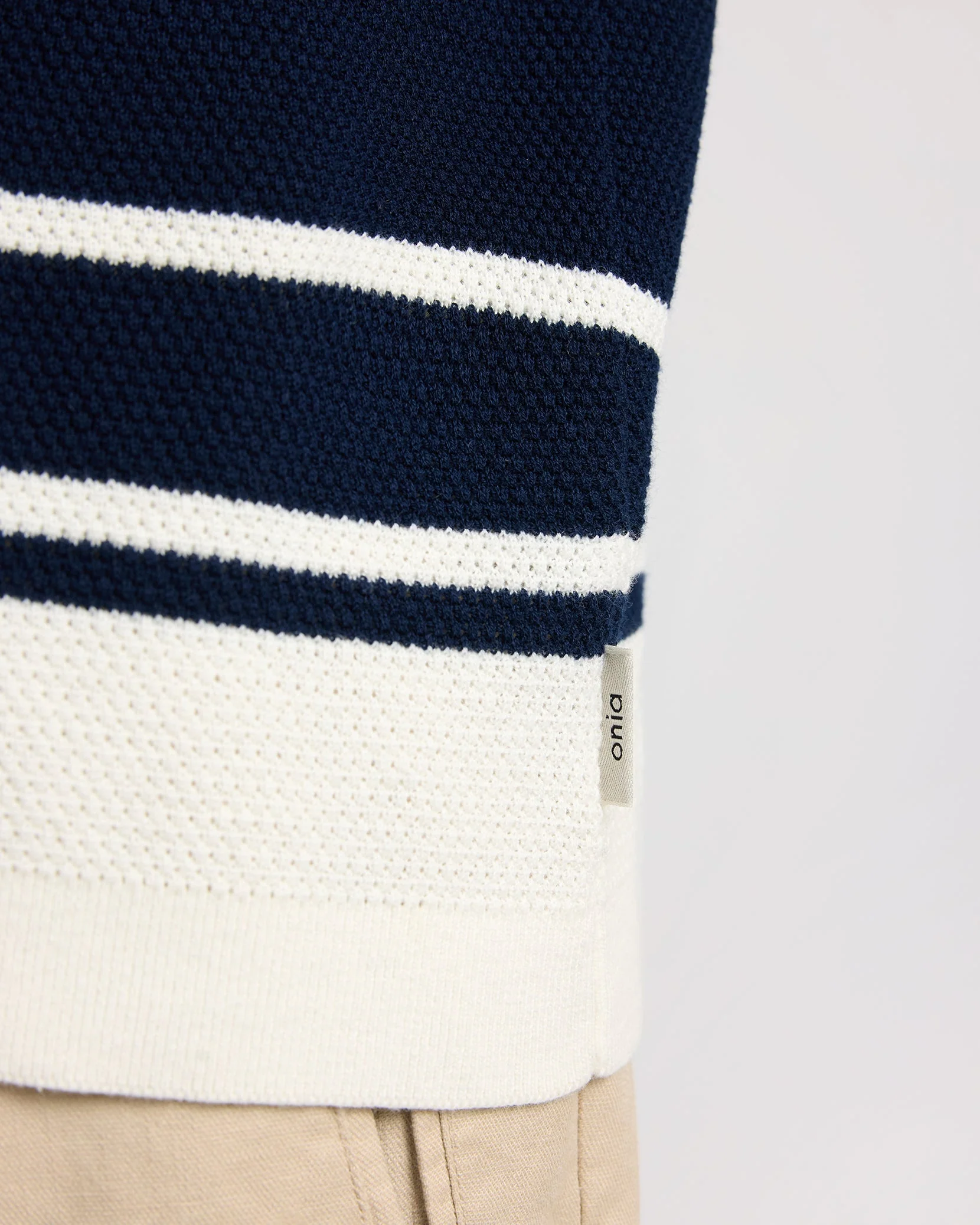 Mens | Cotton Textured Johnny Collar Polo | Midnight/Egret - Image 5