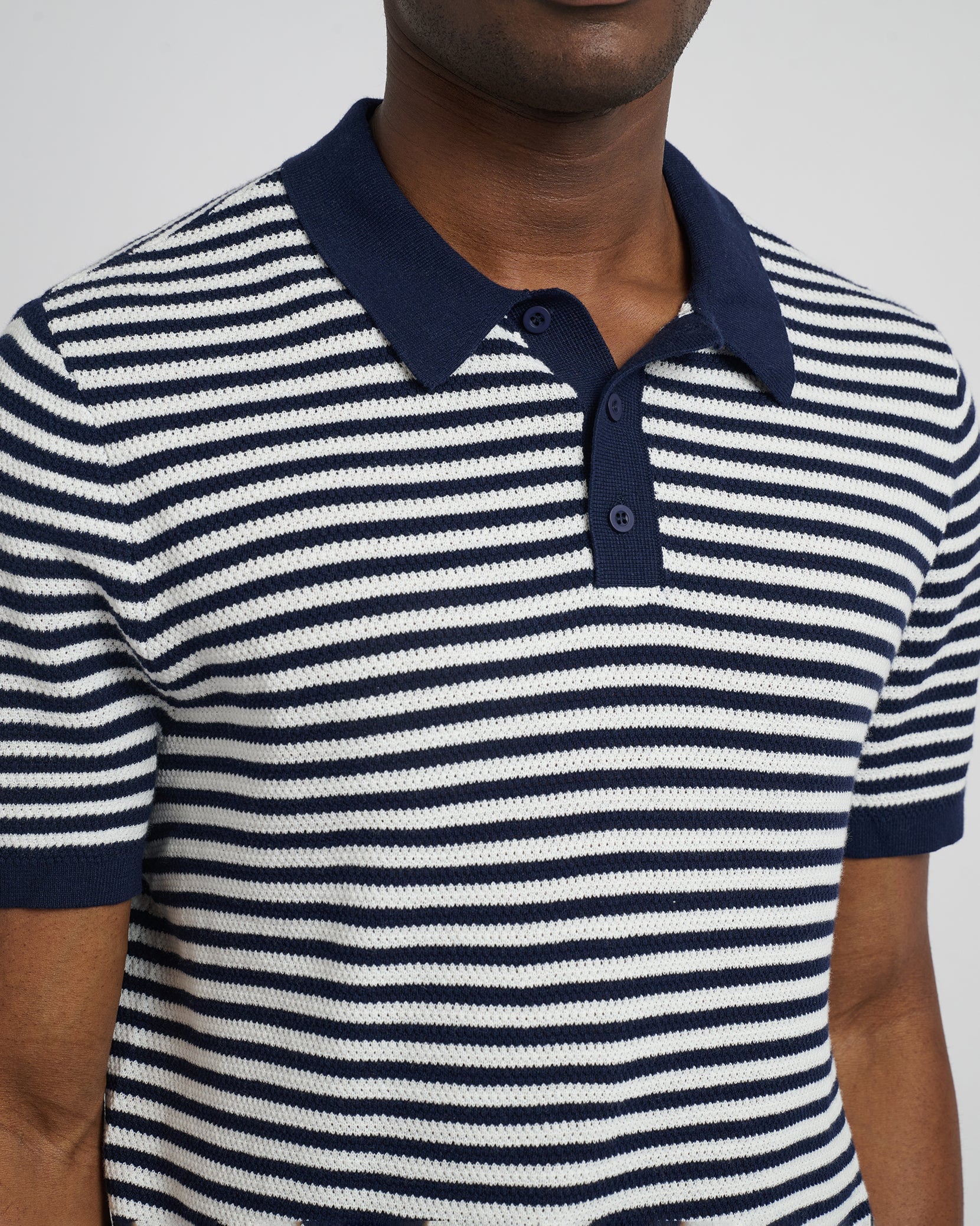 Mens | Cotton Textured Knit Polo | Deep Navy/White - Image 2