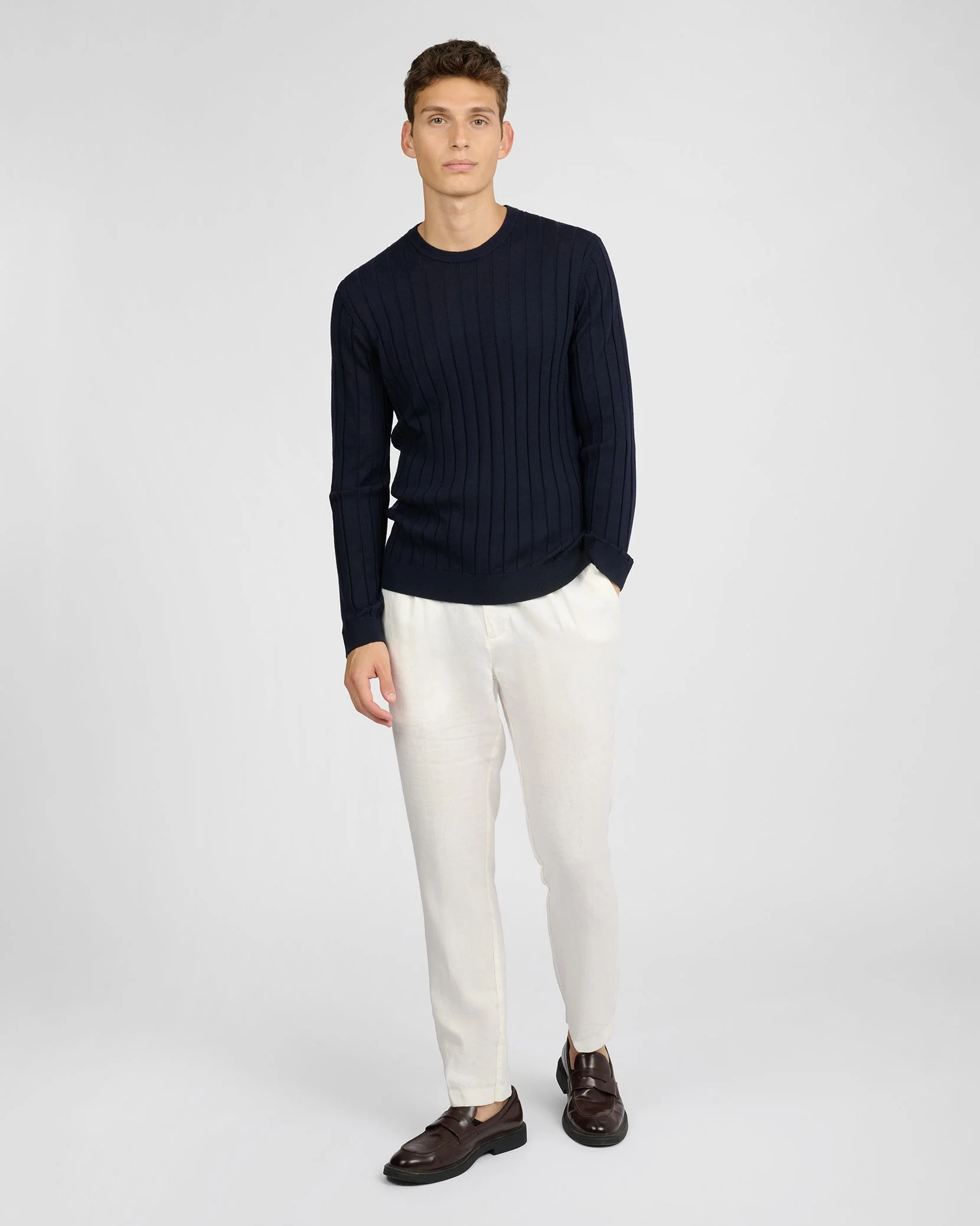 Mens | Extra Fine Merino Wool Crewneck Sweater | Midnight - Image 5
