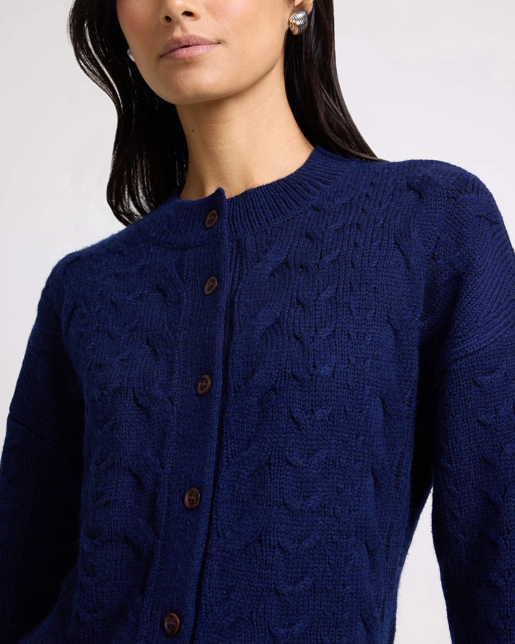 Womens | Fitted Cable Knit Cardigan | Noir Navy - Image 4