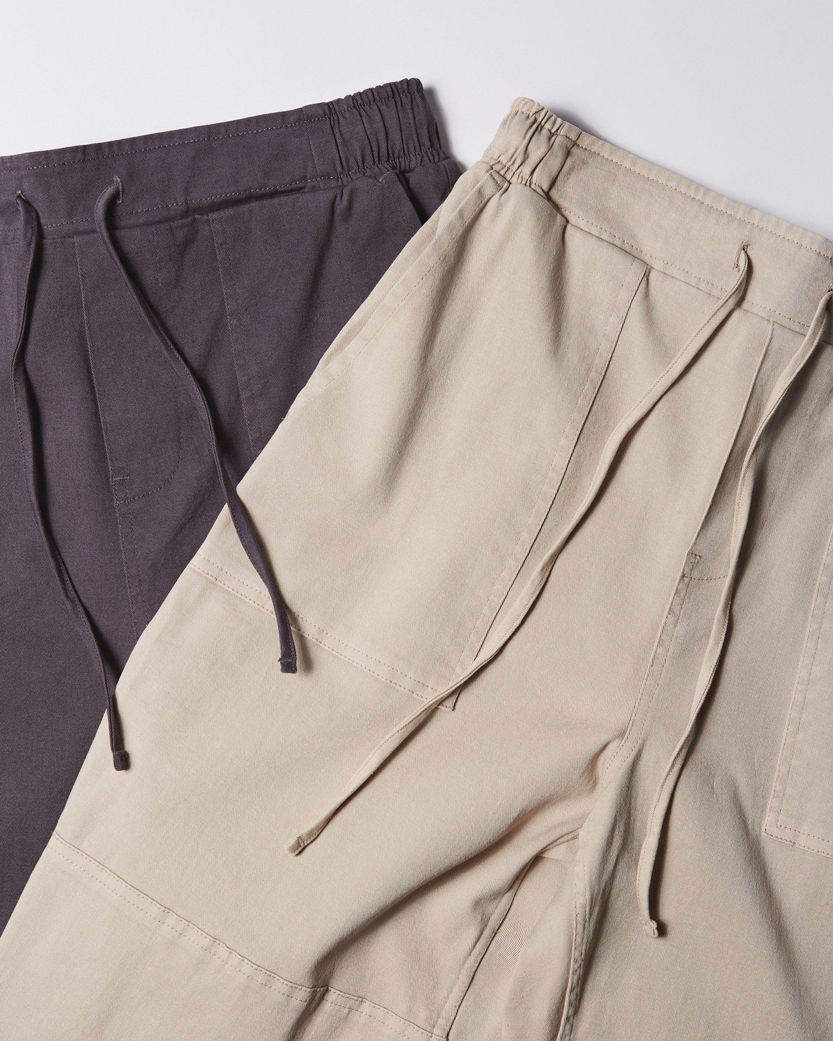 Mens | Garment Dye Elastic Chino Pant | Charcoal - Image 13