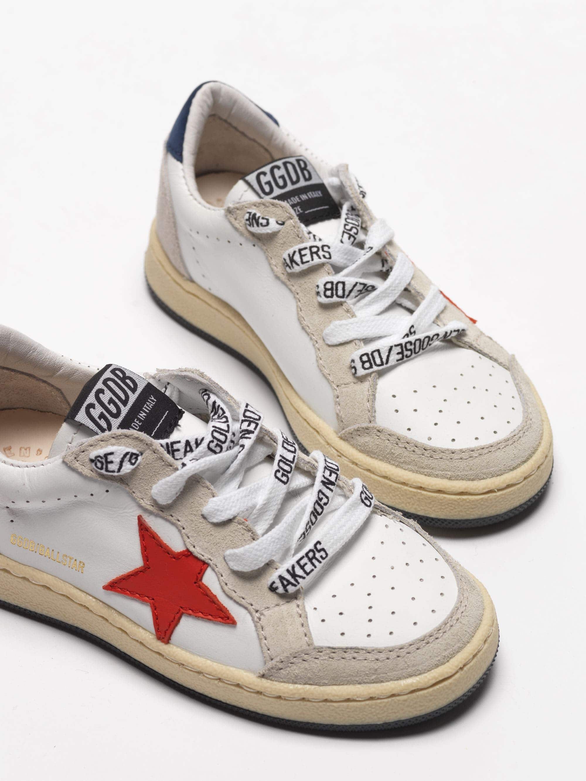 Kids | Ball Star Sneakers White Nappa Leather with Red Star & Blue Heel Tab - Image 3