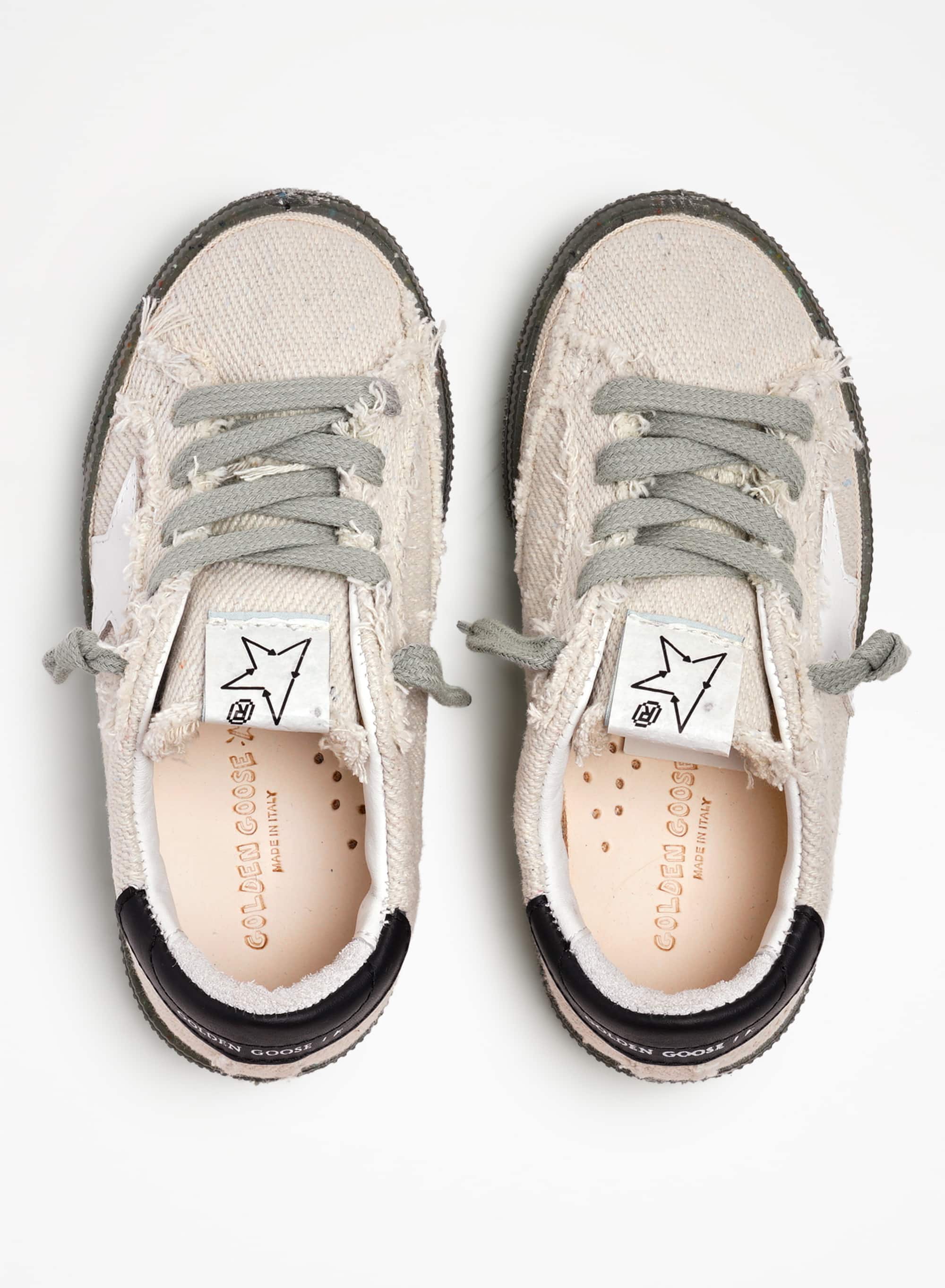 Kids | May Sneakers Junior with Military Green Base & White Star & Black Heel Tab | Off White x Black - Image 8