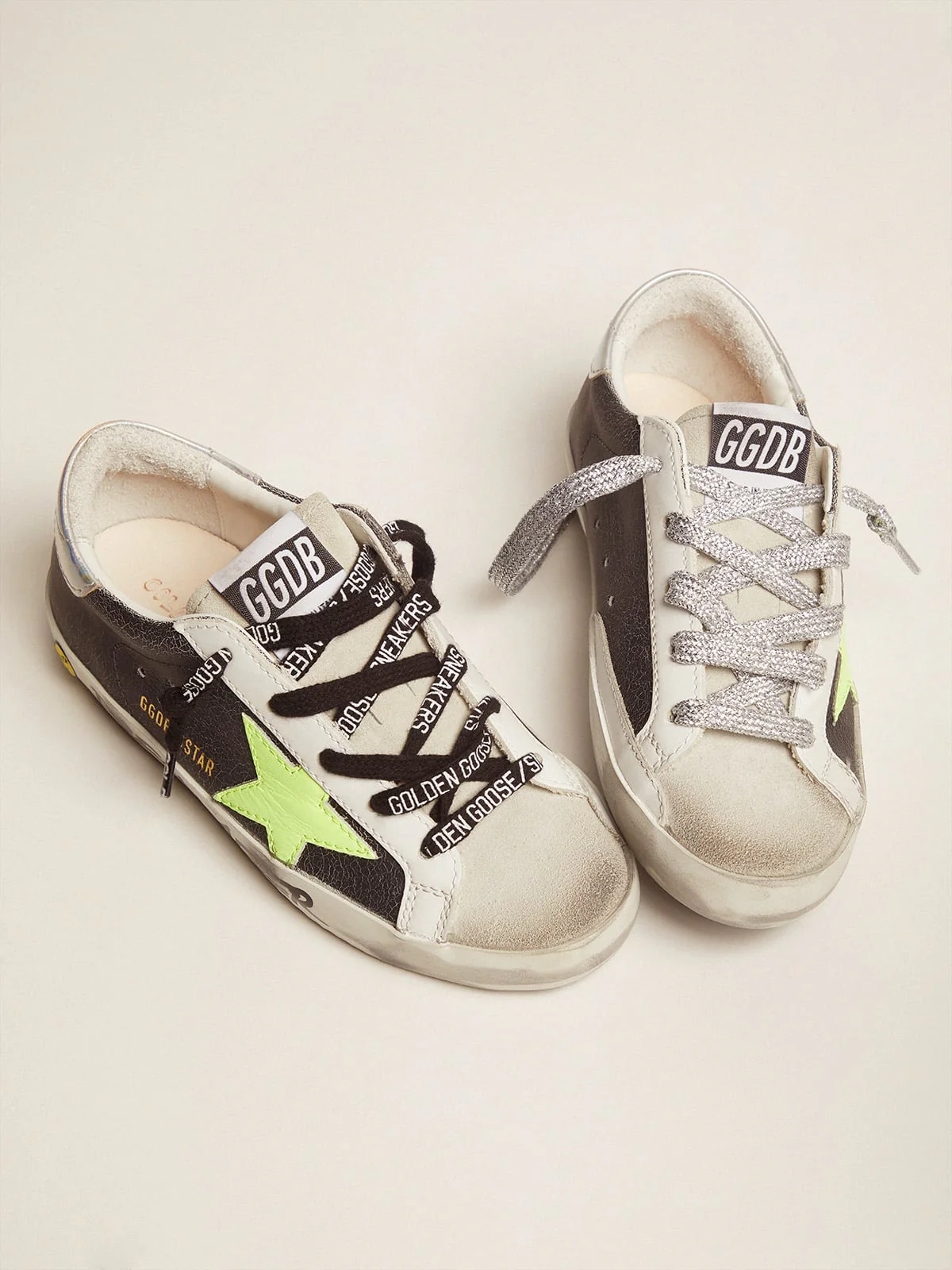 Kids | Super-Star Sneakers Crackle Leather with A Fluorescent Yellow Star | Black x Ice x Yellow Fluo x Silver - Image 3