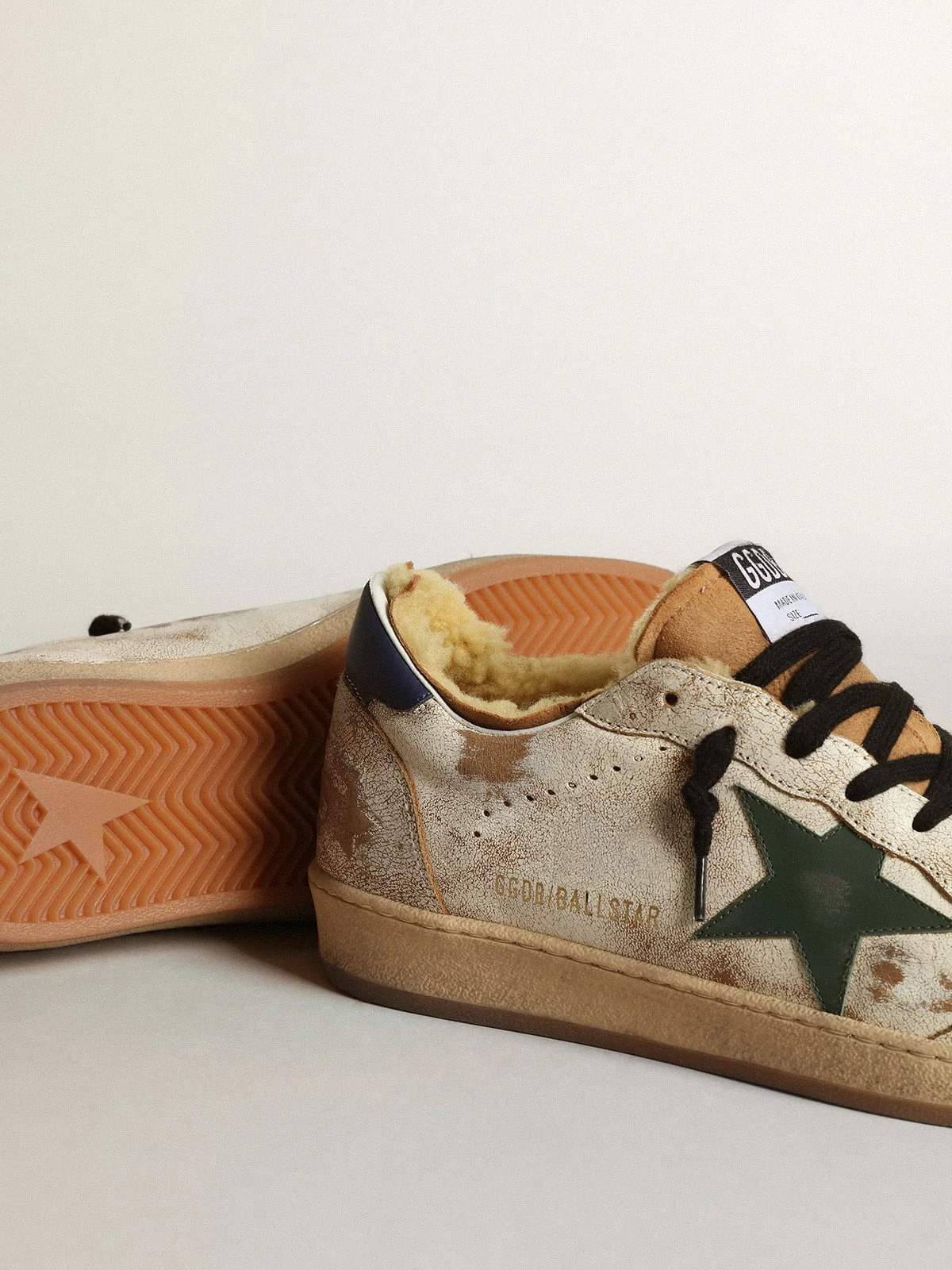 Men | Ball Star Sneakers Glossy White Leather with Dark Green Leather Star & Shearling Lining | White Beige x Dark Green x Blue - Image 4