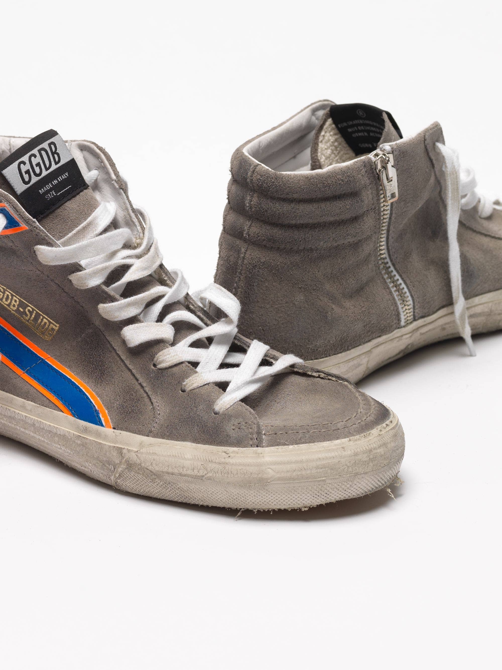 Men | Grey Slide Sneakers Suede with Electric Blue Details - Image 3