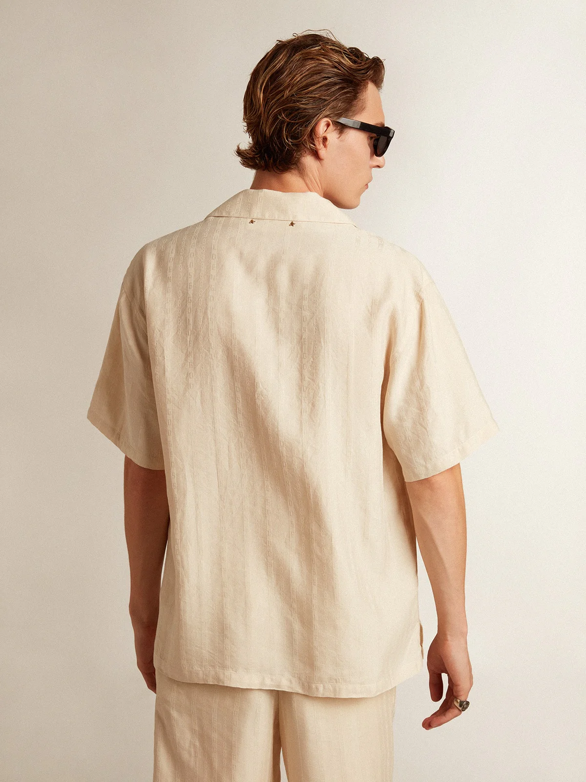 Men | Short-Sleeved Shirt Parchment-Colored Linen | Parchment - Image 8
