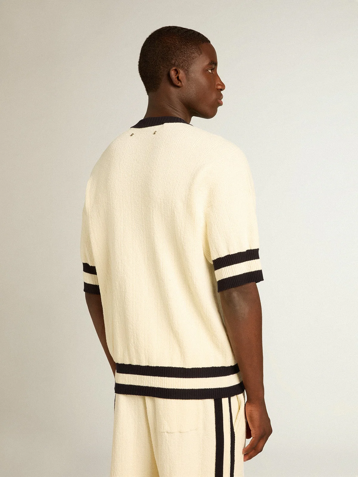 Men | Short-Sleeved Sweater Vintage White with Blue Rib Knit | Antique White x Ink Blue - Image 3