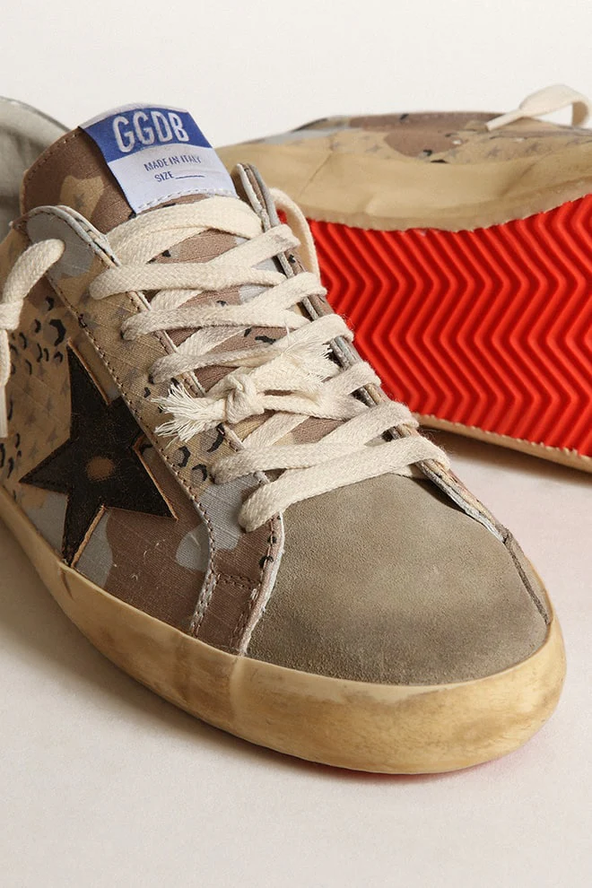 Men | Super-Star Desert Camouflage with Black Star & Silver Heel | Desert Camouflage x Taupe x Black x Silver - Image 2