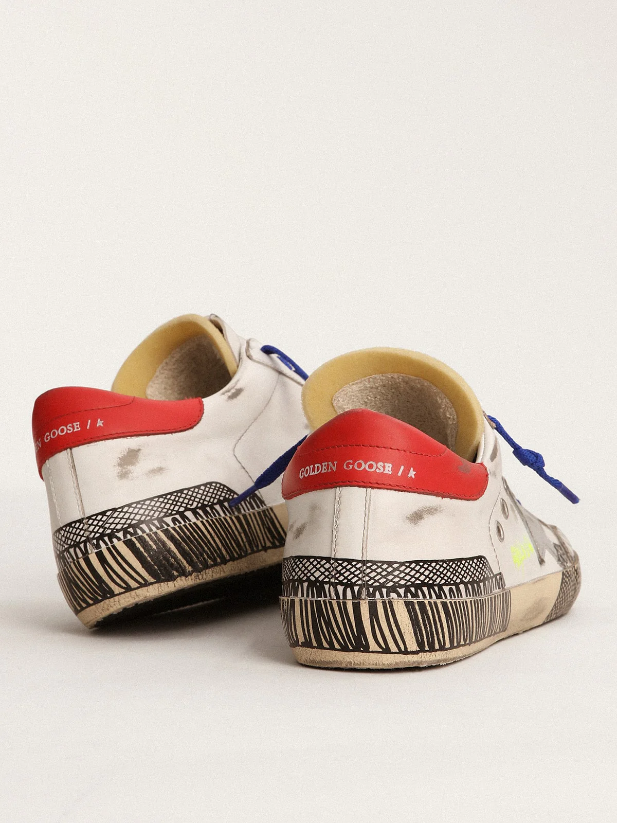 Men | Super-Star Lab Sneakers White Leather & Multi-Foxing-Effect Print | White x Silver x Red x Black - Image 5