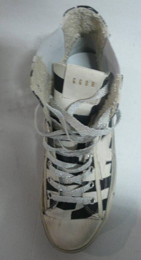 Men | V-Star with Black & White Flag Pattern - Image 2