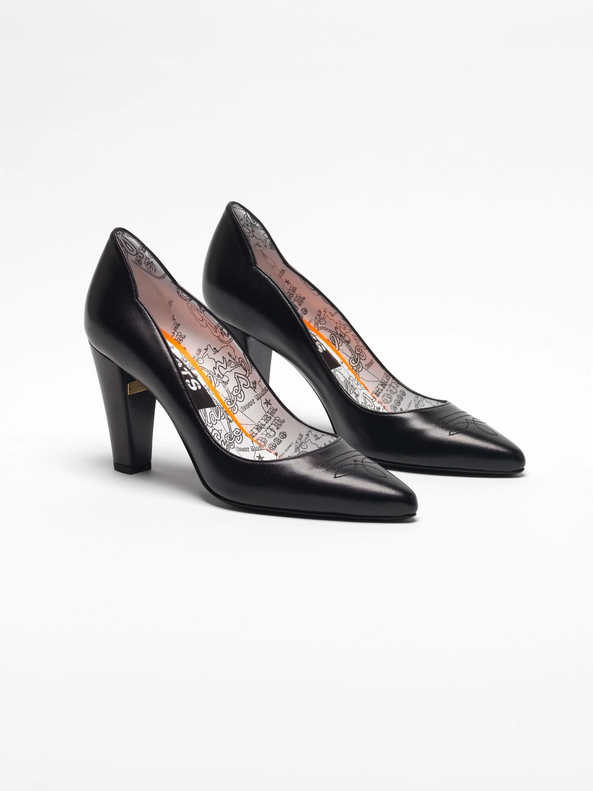 Women | Black Gabrielle Pumps with Graffiti - Image 3