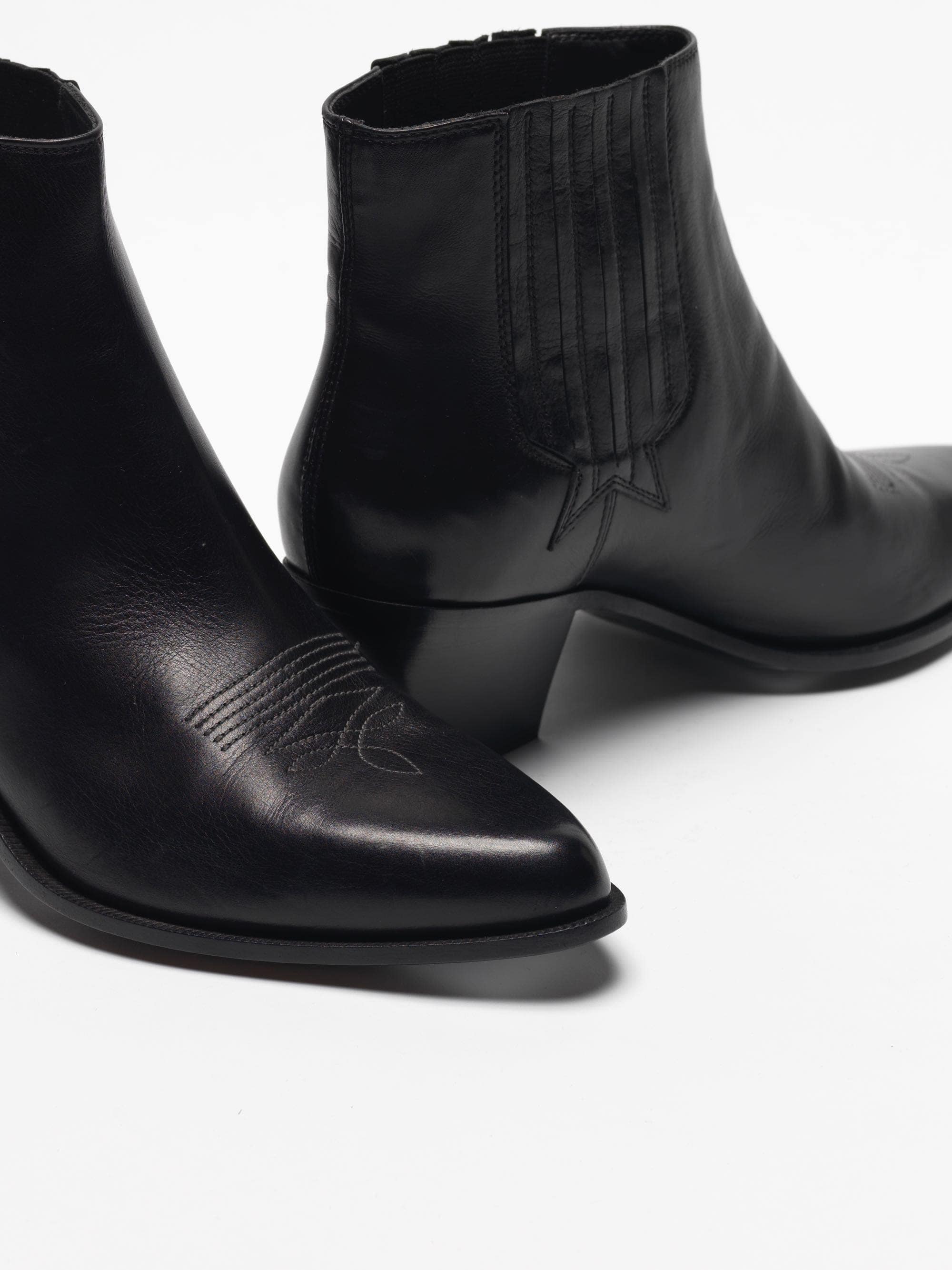 Women | Black Sunset Flowers Ankle Boots with Cowboy-Style Decoration - Image 2