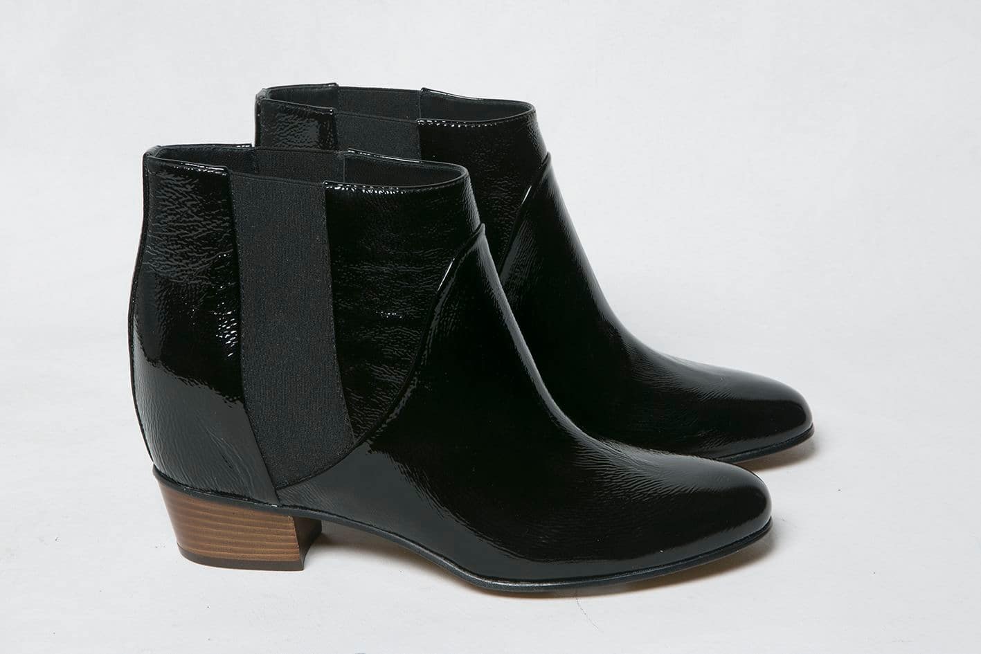 Women | Boots Shiny Black Leather - Image 2