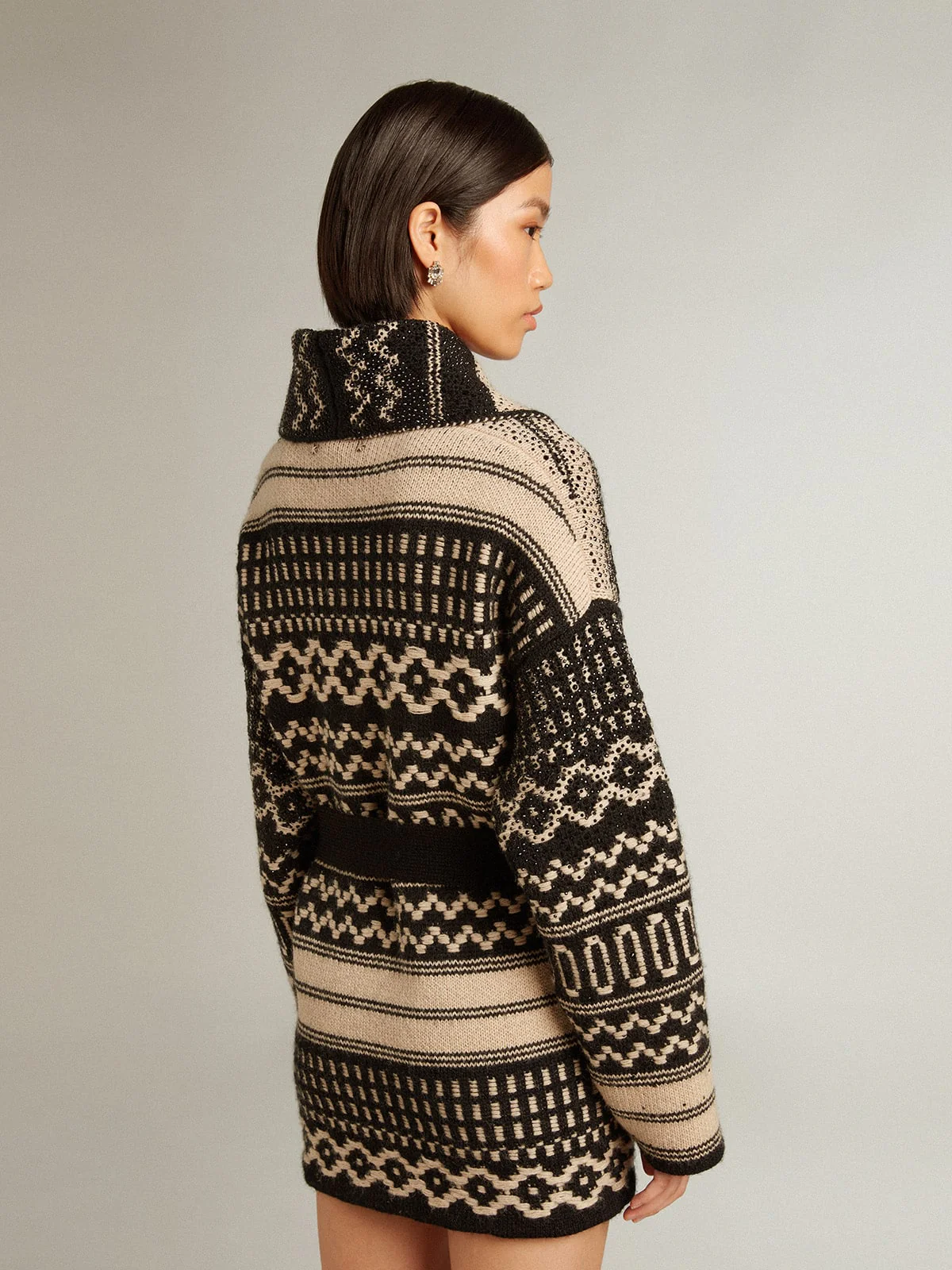 Women | Cardigan Ecru Wool with Jacquard Design & Belt | Black x Ecru - Image 4