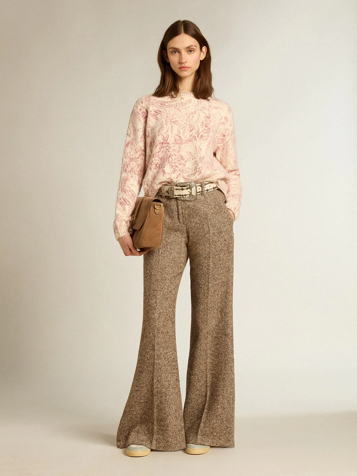 Women | Round-Neck Sweater Wool with All-Over Toile De Jouy Pattern | Heritage White x Haute Red - Image 4