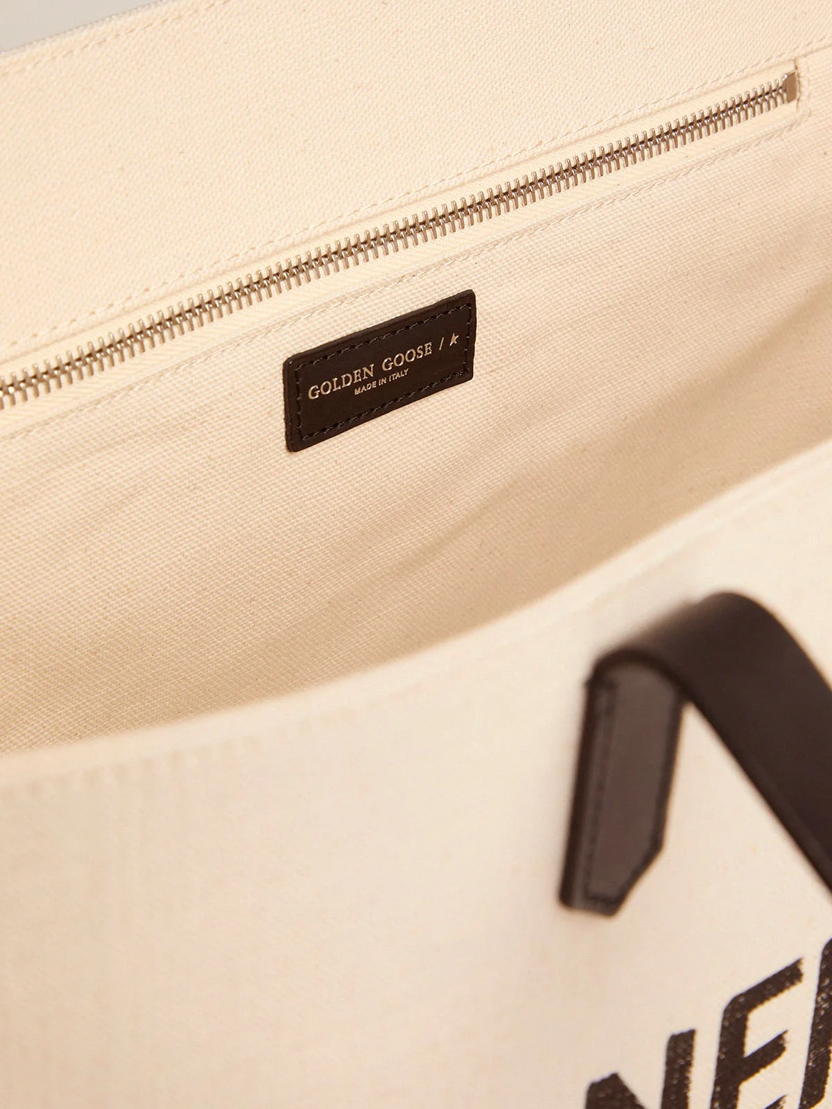 Women | "Sneakers Lovers" East-West California Bag - Image 5