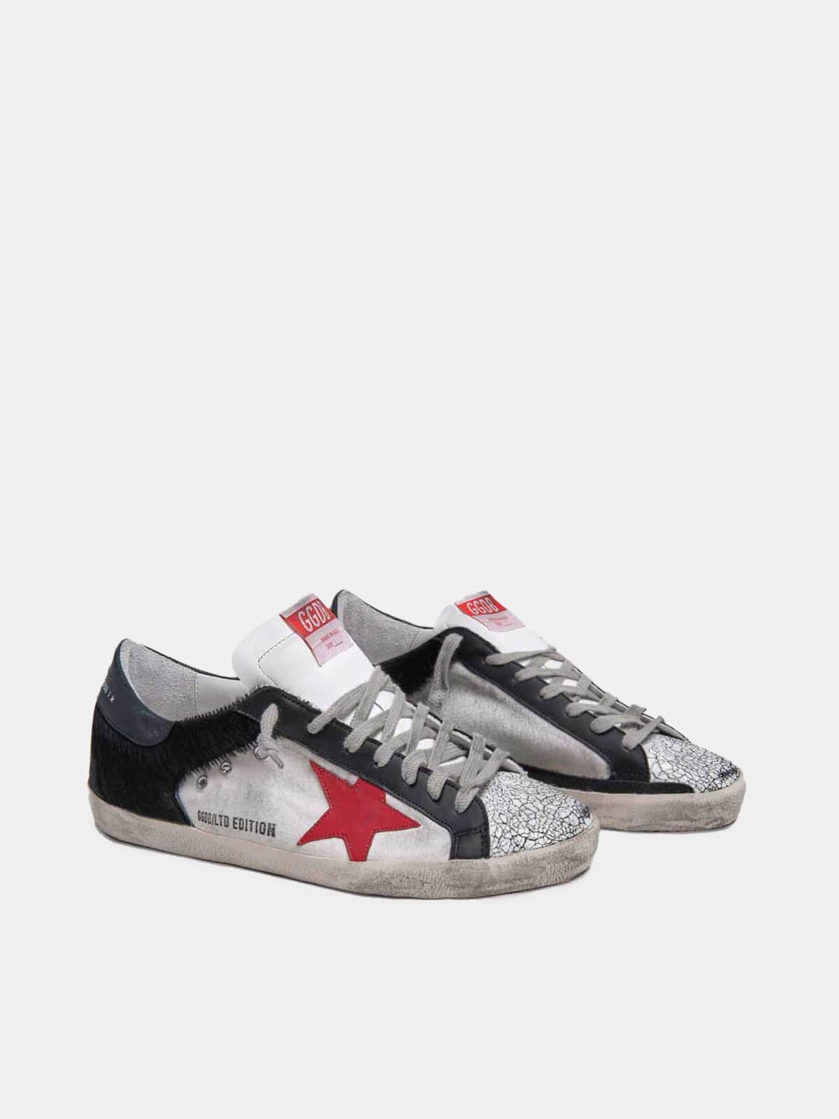 Women | Super-Star Lab Limited Edition Sneakers with Red Star & Black Details - Image 4