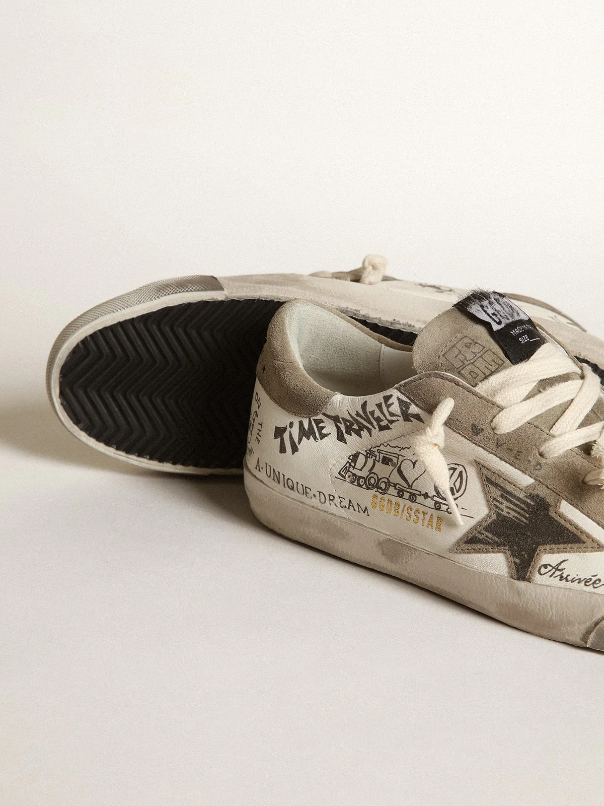 Women | Super-Star Nappa with Gray Star & Heel Tab & Black Lettering | White x Taupe - Image 4