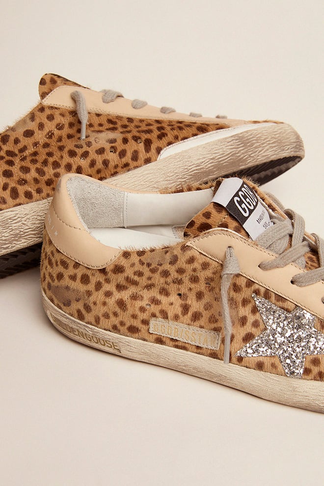 Women | Super-Star Sneakers Giraffe Pony Skin with Silver Glitter Star | Cream Light Brown Giraffe x Silver x Sand - Image 2