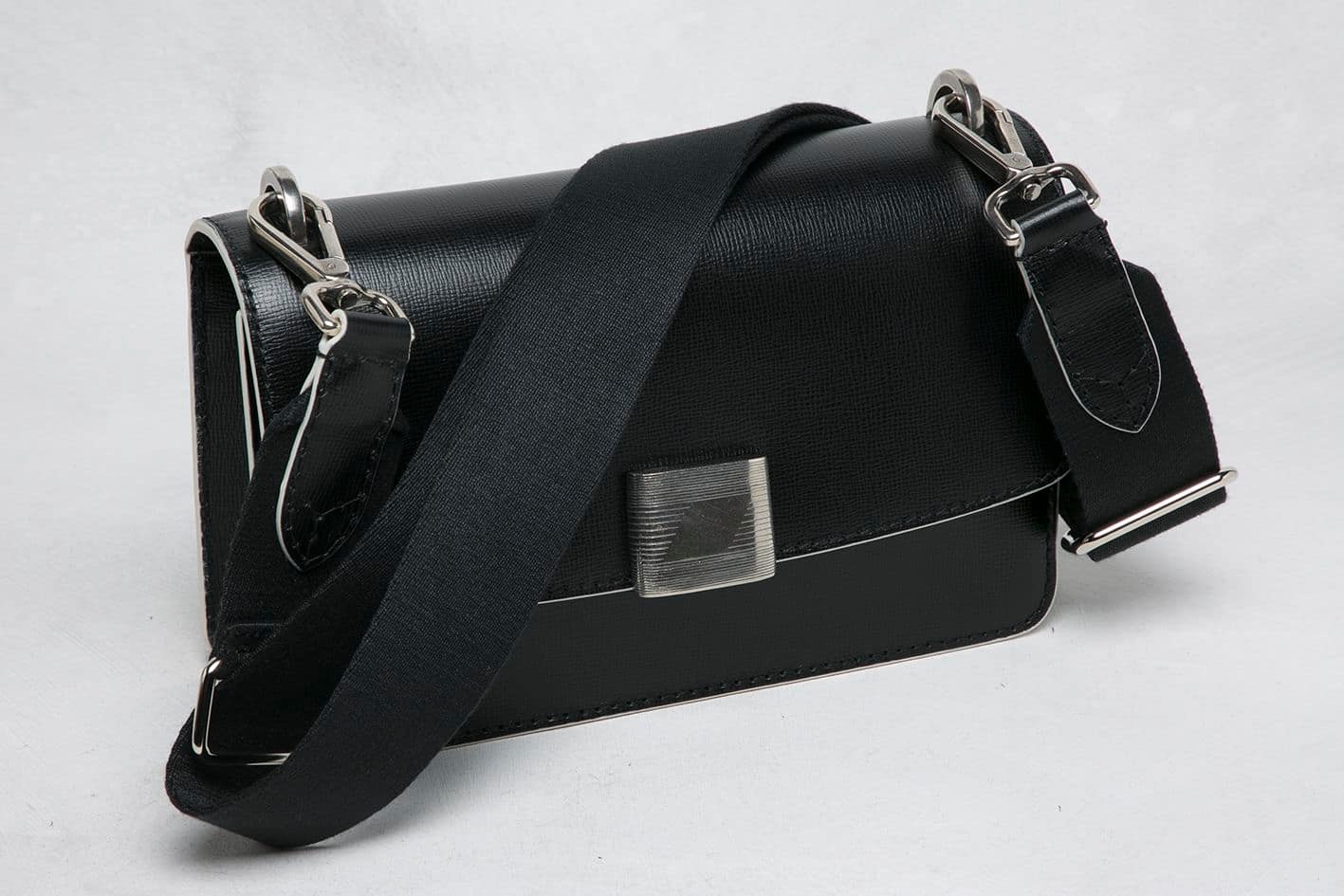 Women | Valentina Mini Black - Image 4