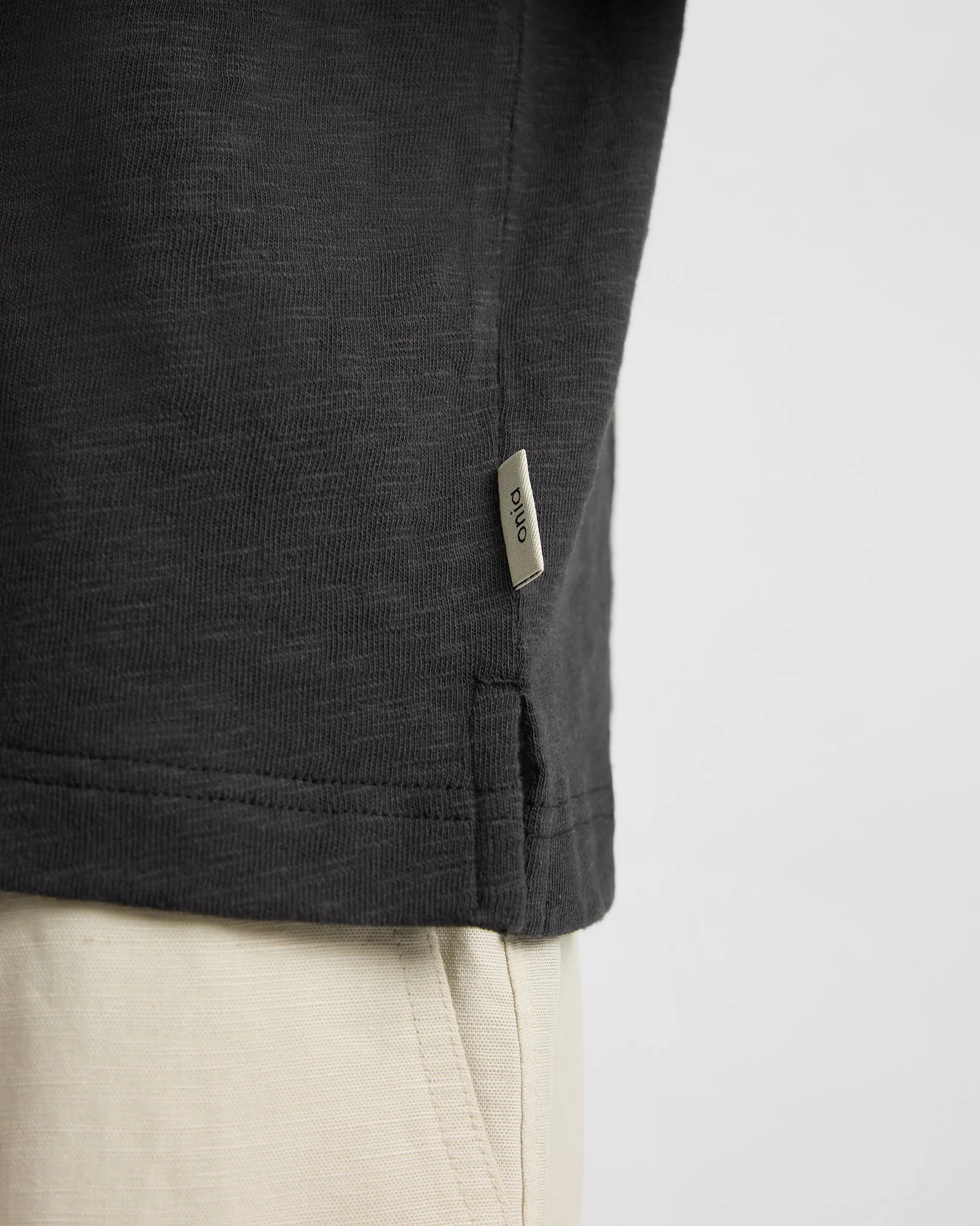 Mens | Heavyweight Slub Henley | Noir - Image 4