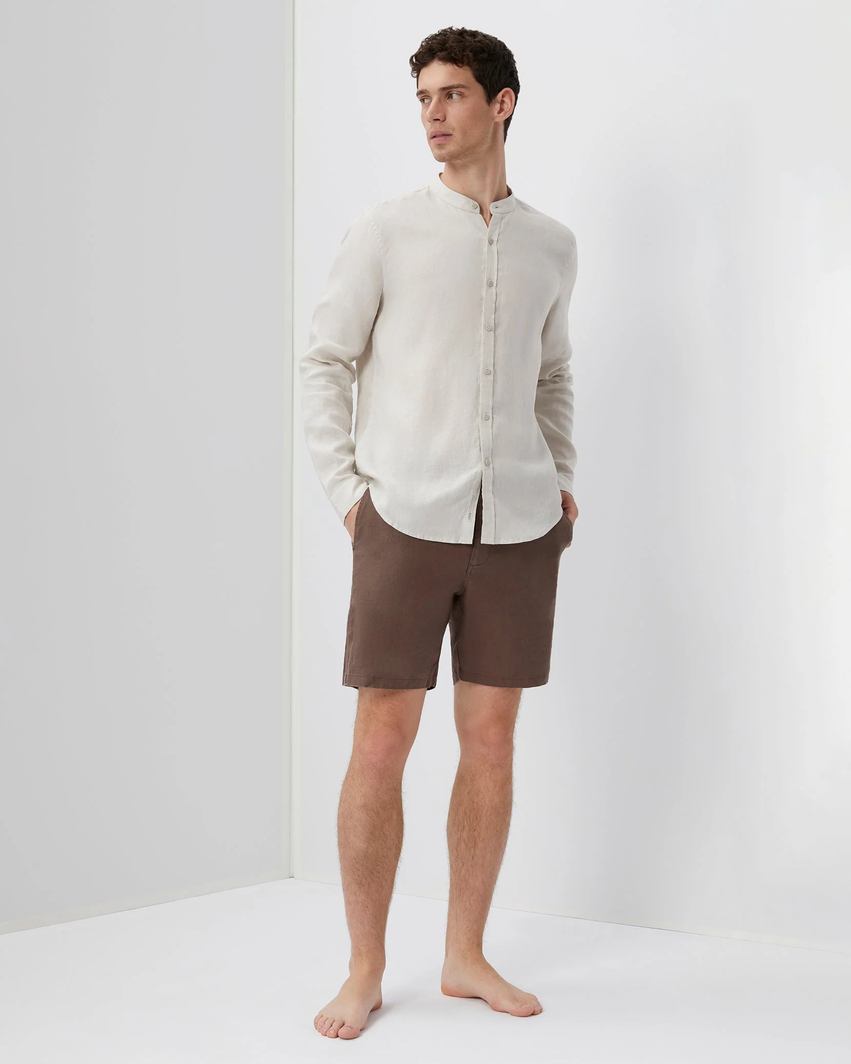 Mens | Linen Fixed-waist Short | Chocolate - Image 2