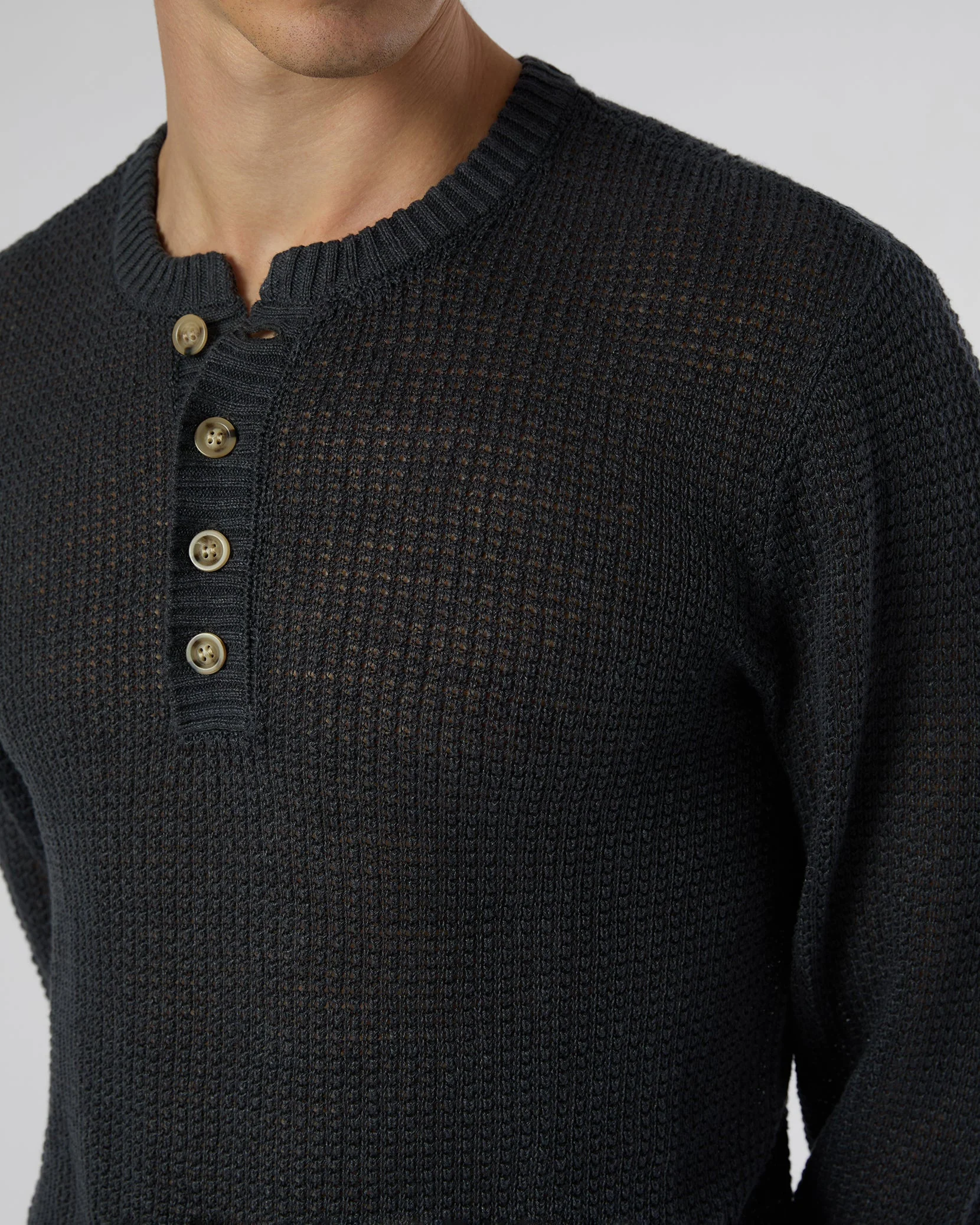 Mens | Linen Henley Sweater | Gunmetal - Image 5
