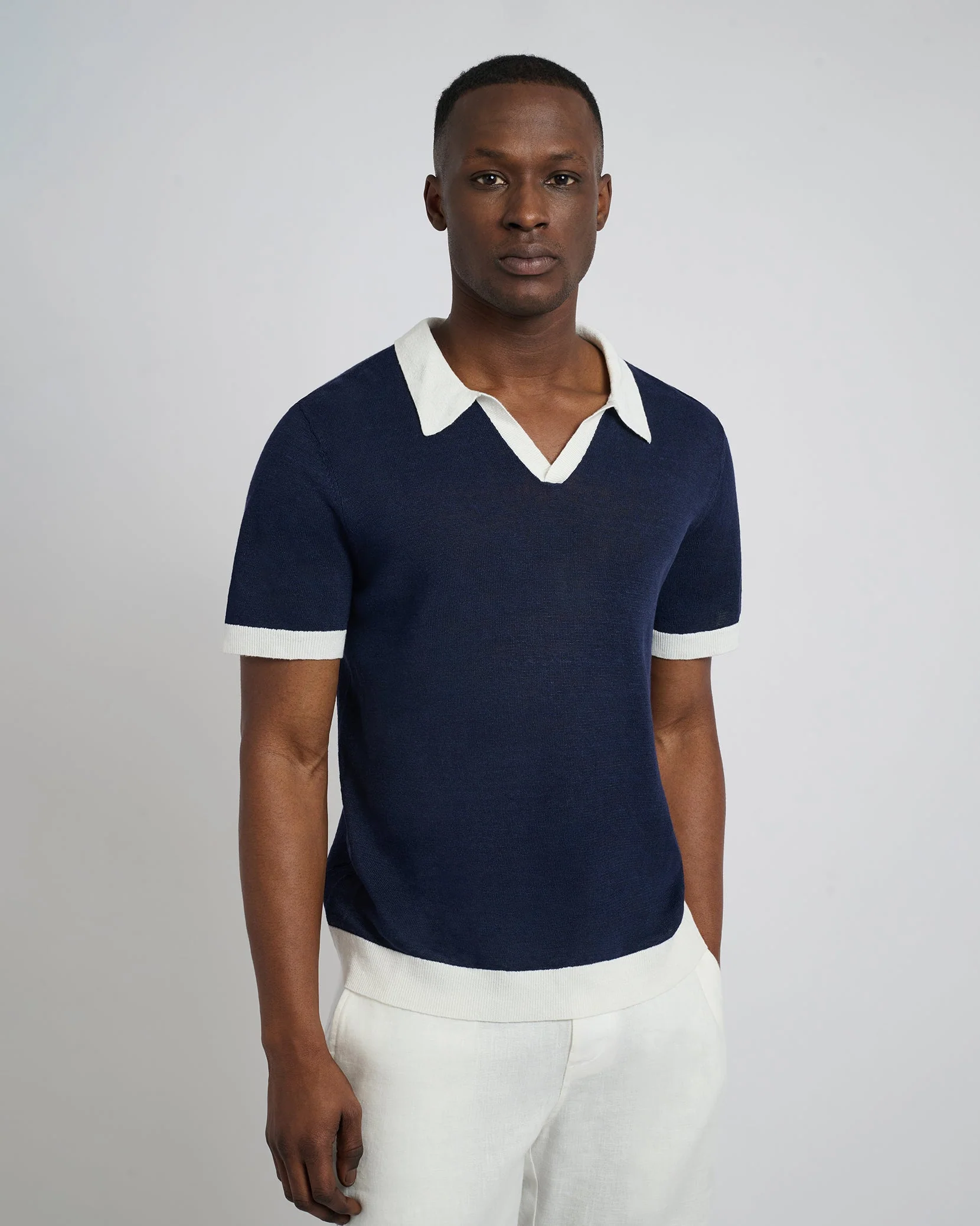 Mens | Linen Johnny Collar Polo Sweater | Deep Navy/White - Image 3
