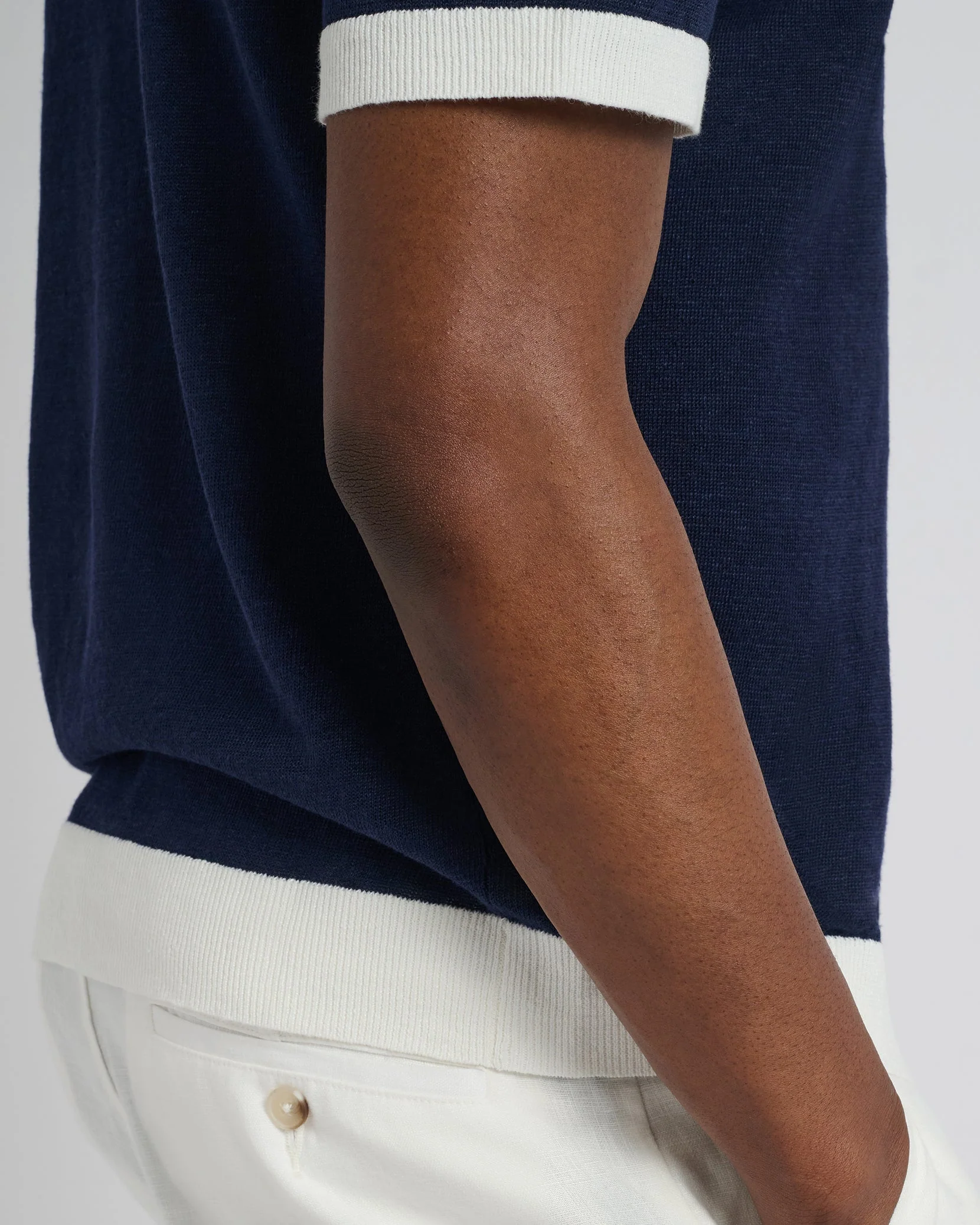 Mens | Linen Johnny Collar Polo Sweater | Deep Navy/White - Image 5