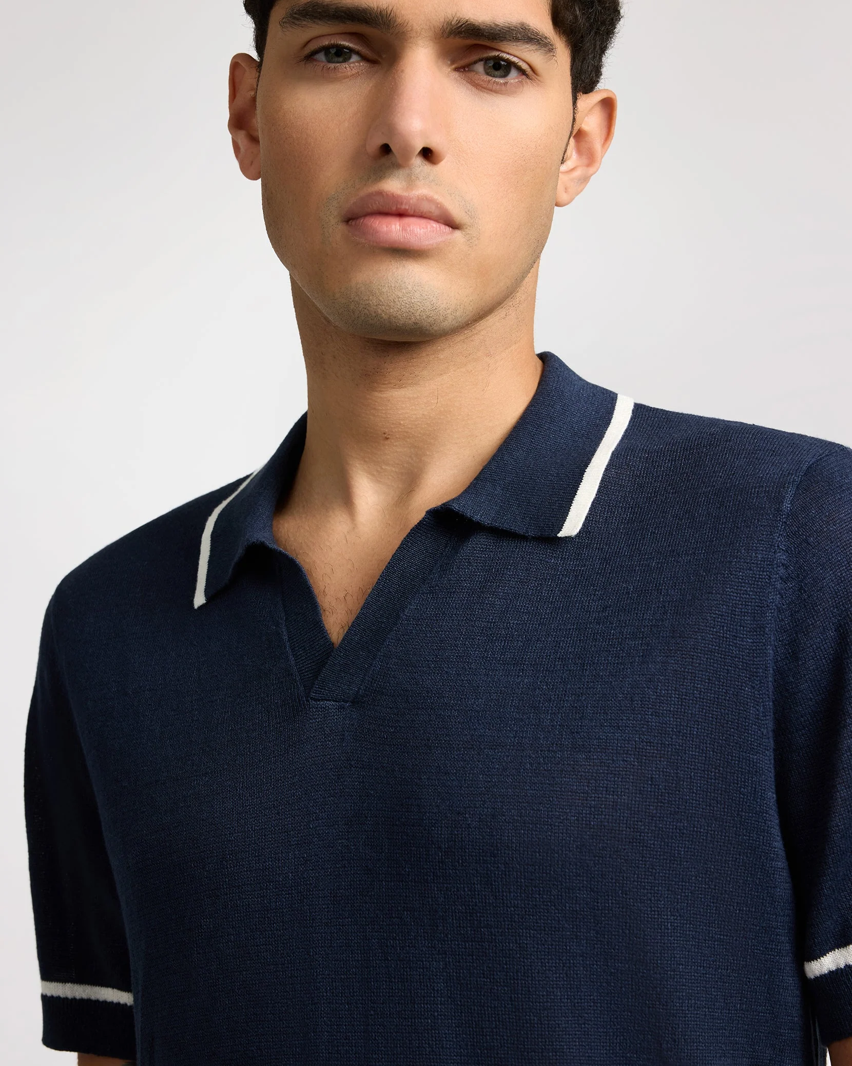 Mens | Linen Johnny Collar Polo Sweater | Midnight - Image 4