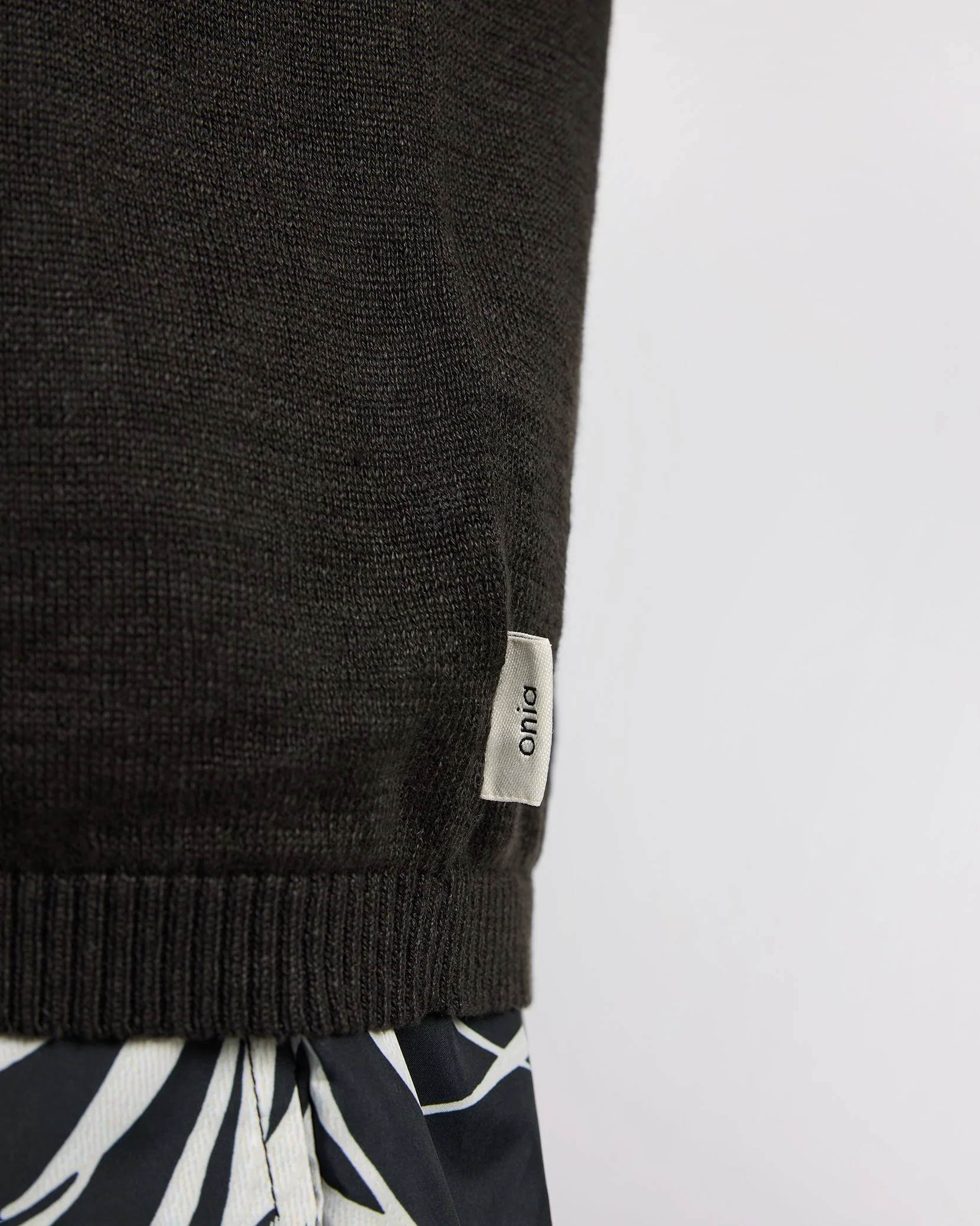 Mens | Linen Knit Tee | Washed Black - Image 5