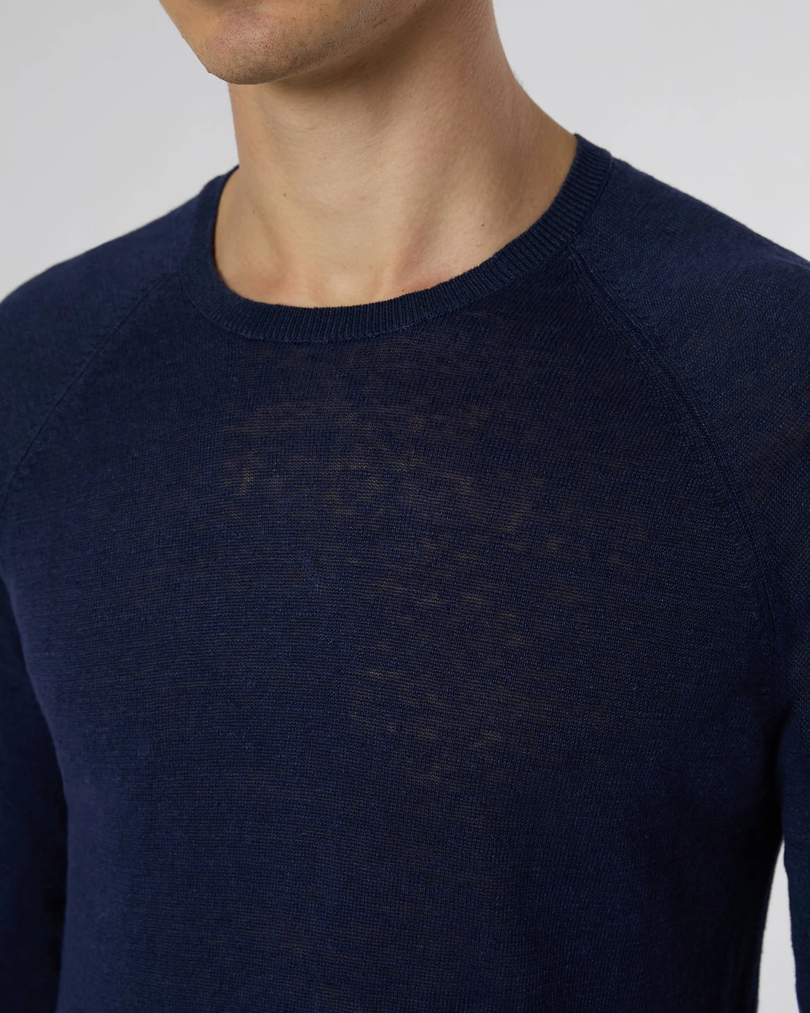 Mens | Linen Raglan Sweater | Deep Navy - Image 5