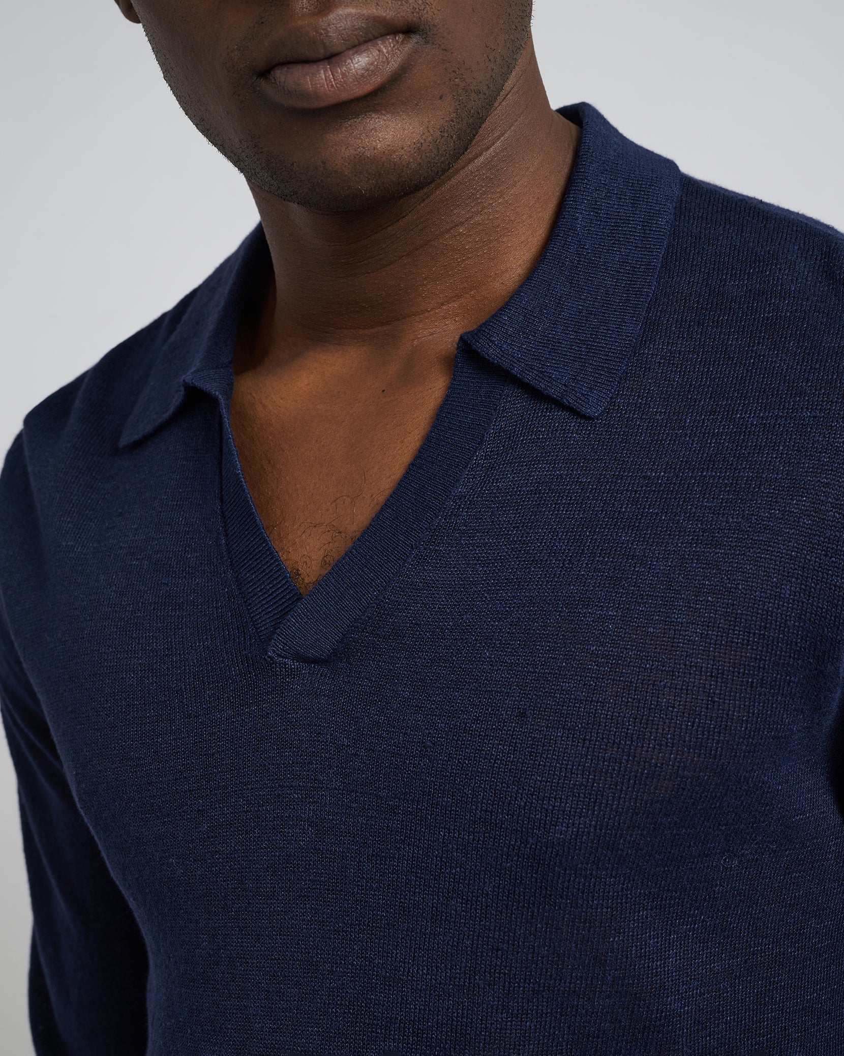 Mens | Linen Sweater Long Sleeve Johnny Polo | Deep Navy - Image 2